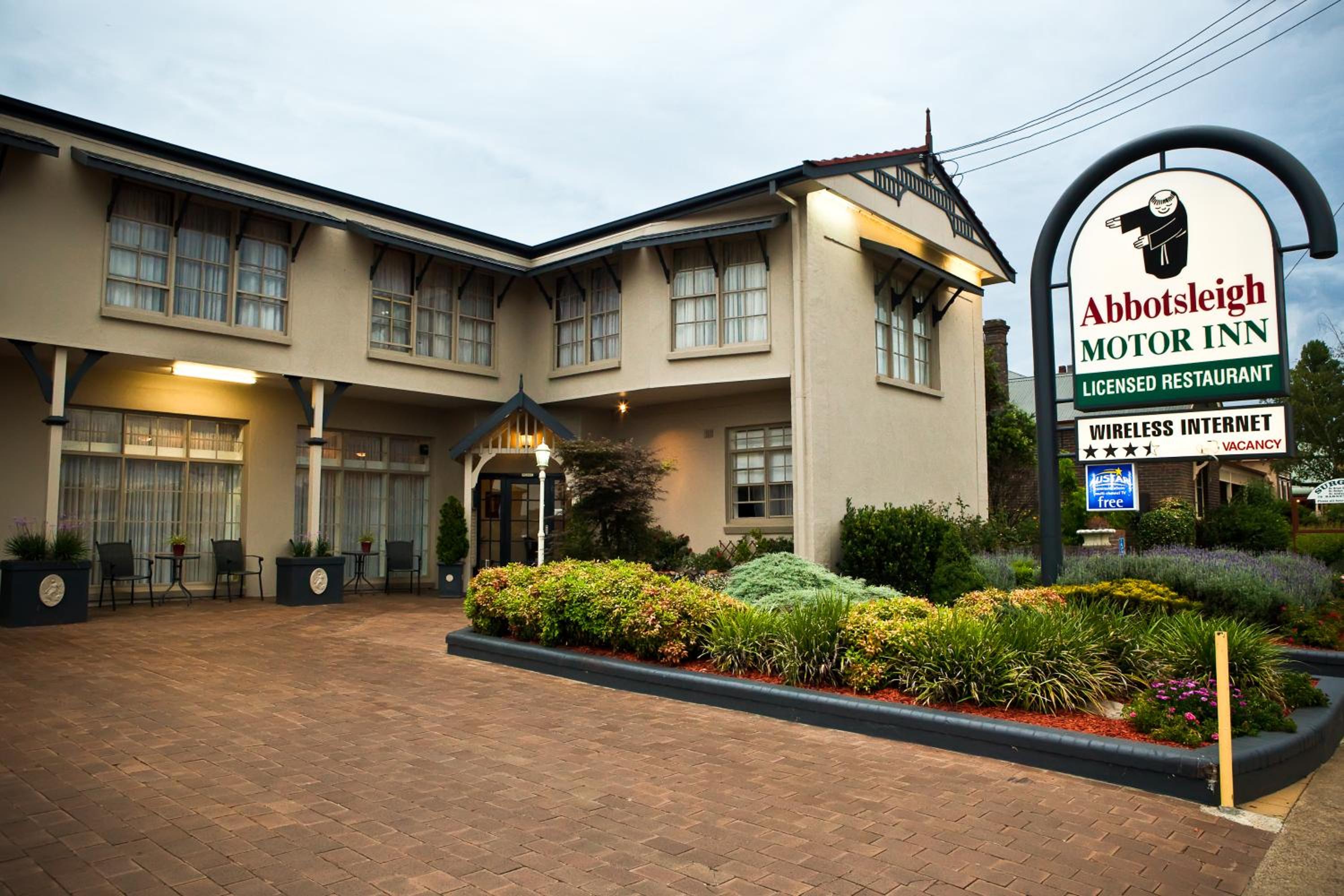 Abbotsleigh Motor Inn