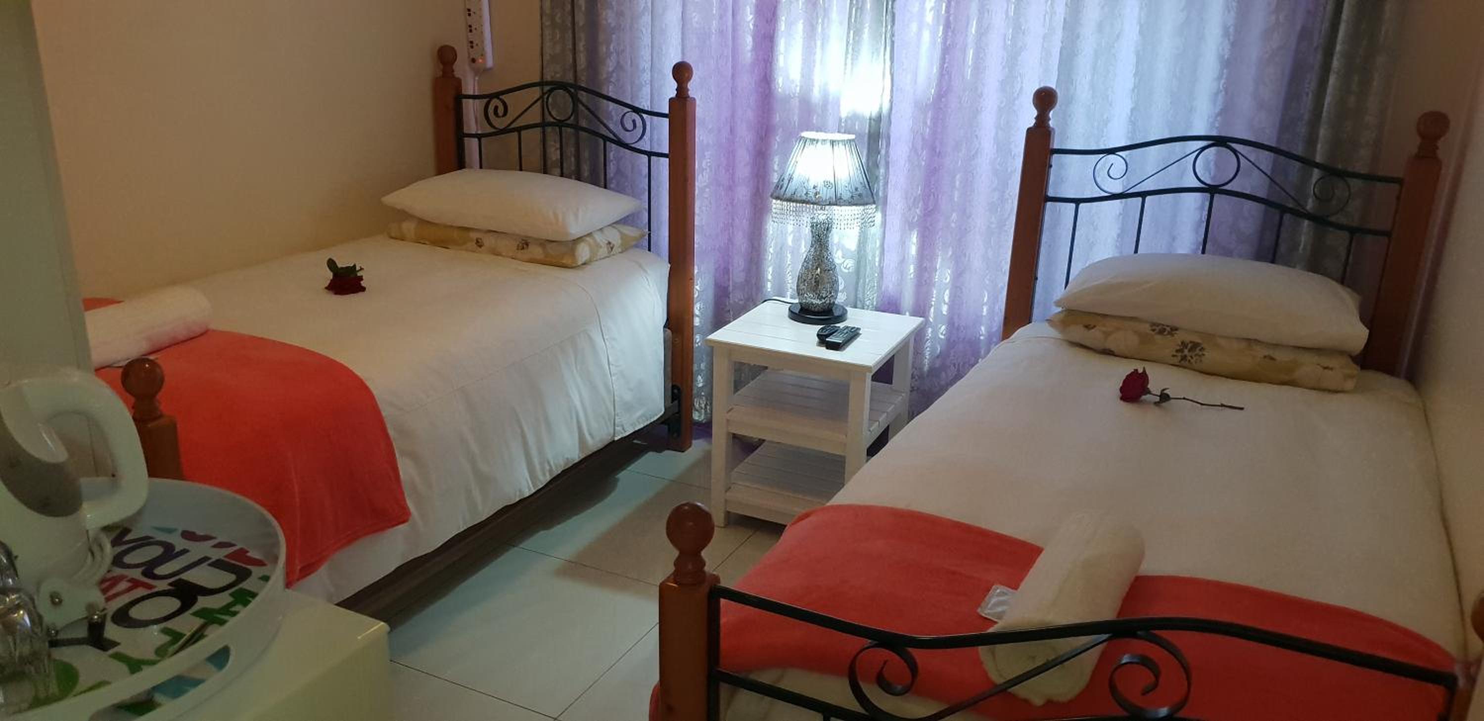 Ebenezer Guesthouse Bluewater Bay