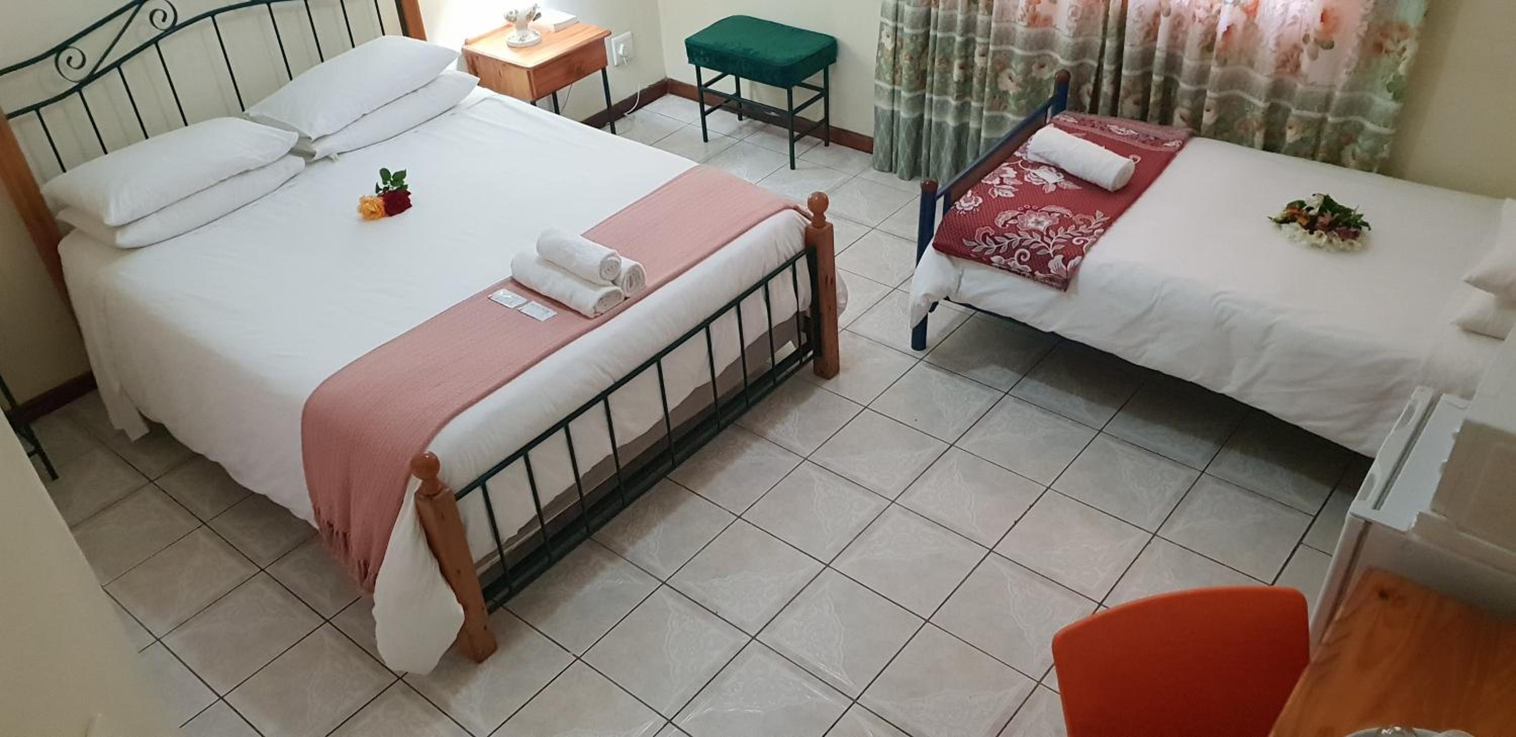 Ebenezer Guesthouse Bluewater Bay