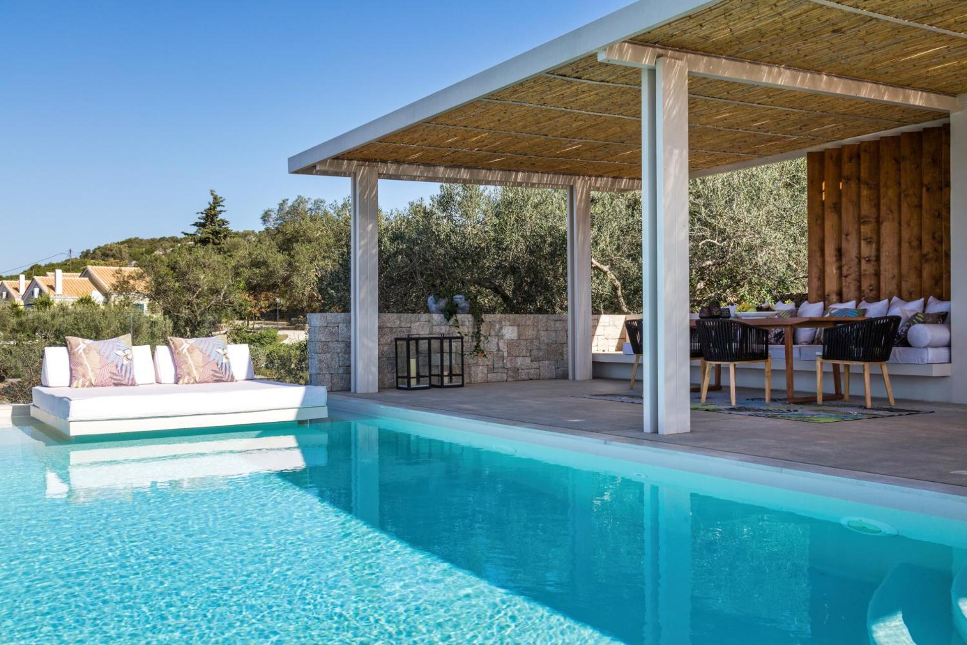 Artblue Villas