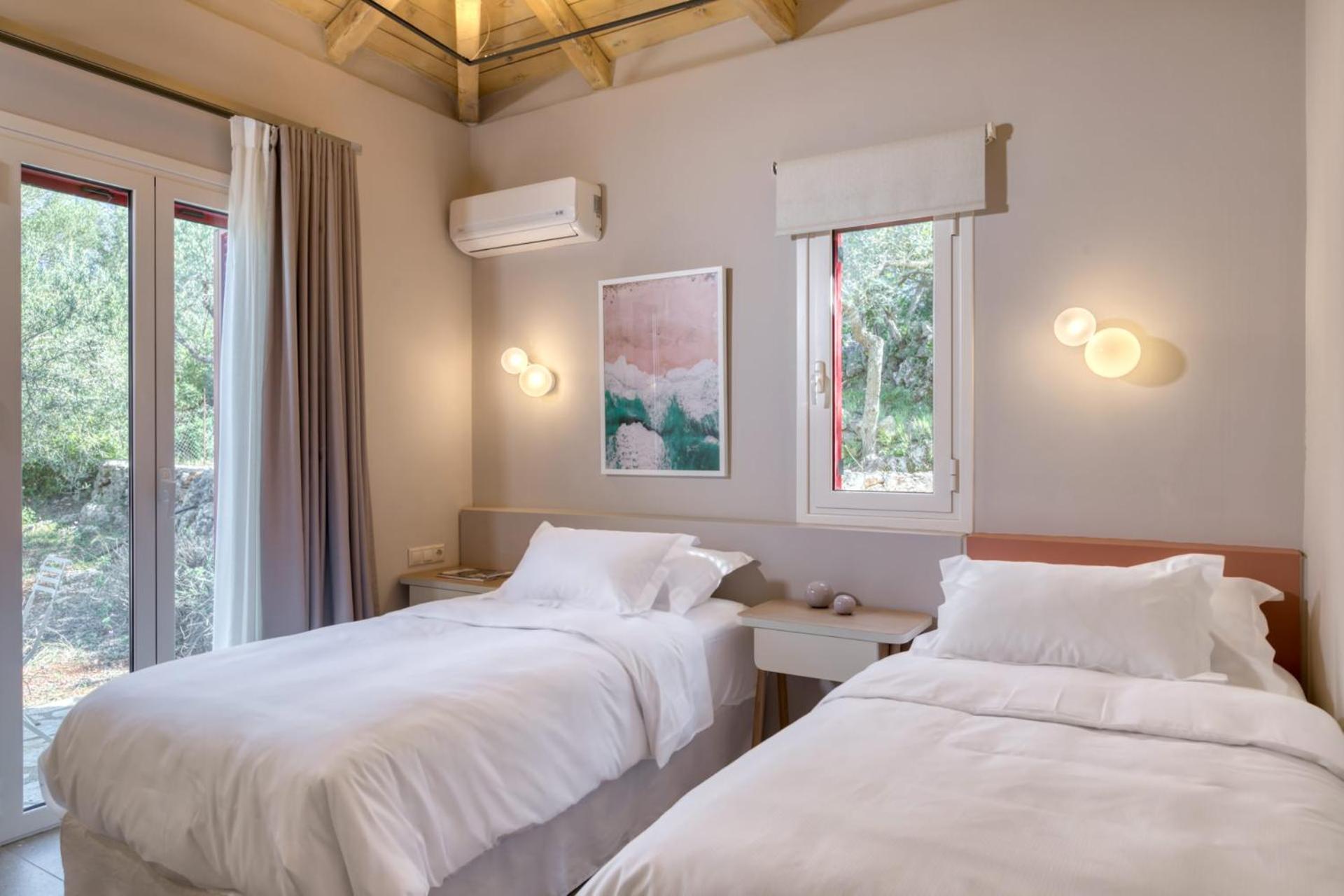 Artblue Villas