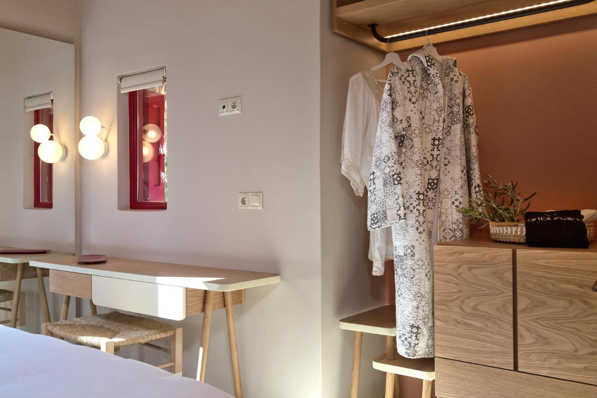 Artblue Villas