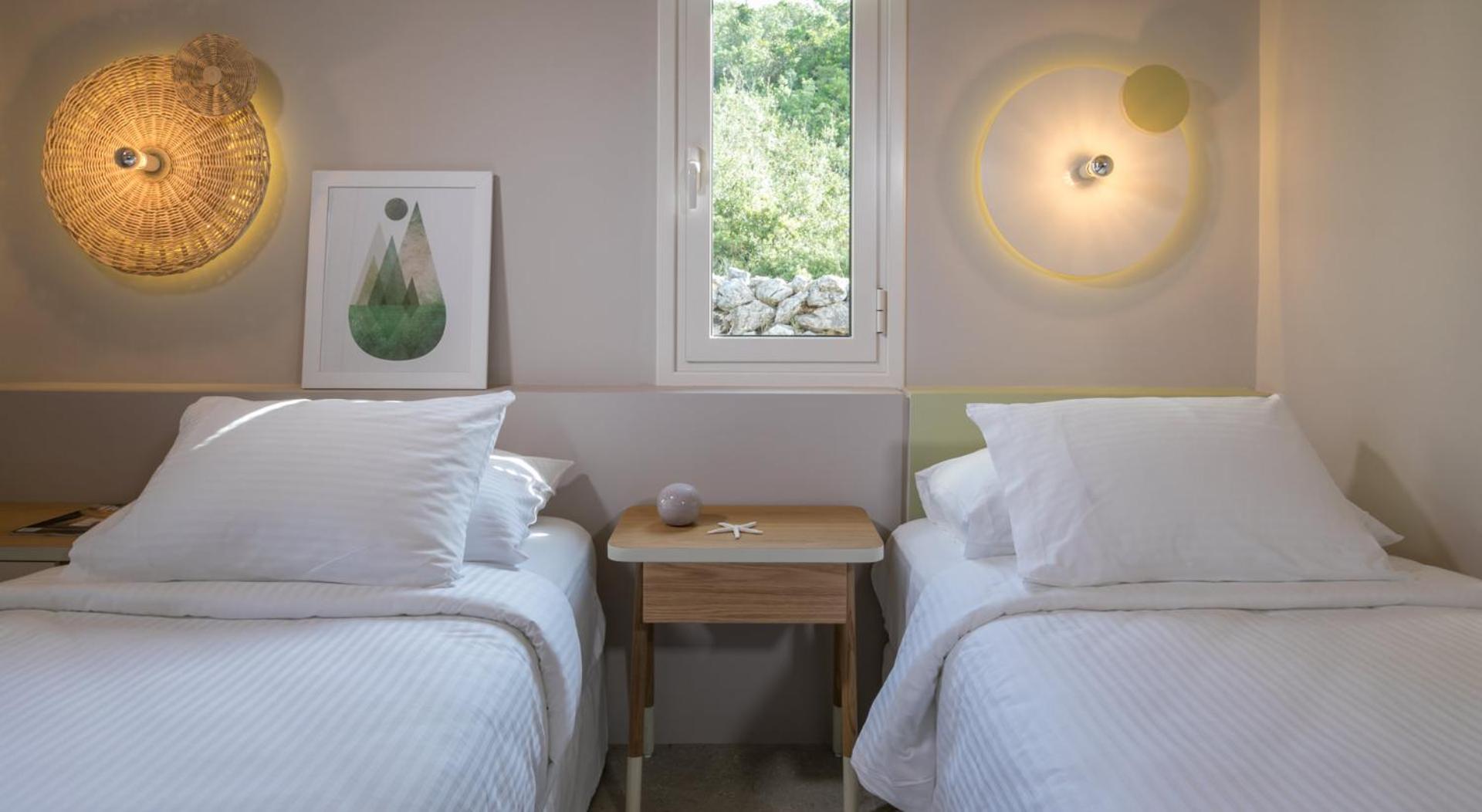 Artblue Villas