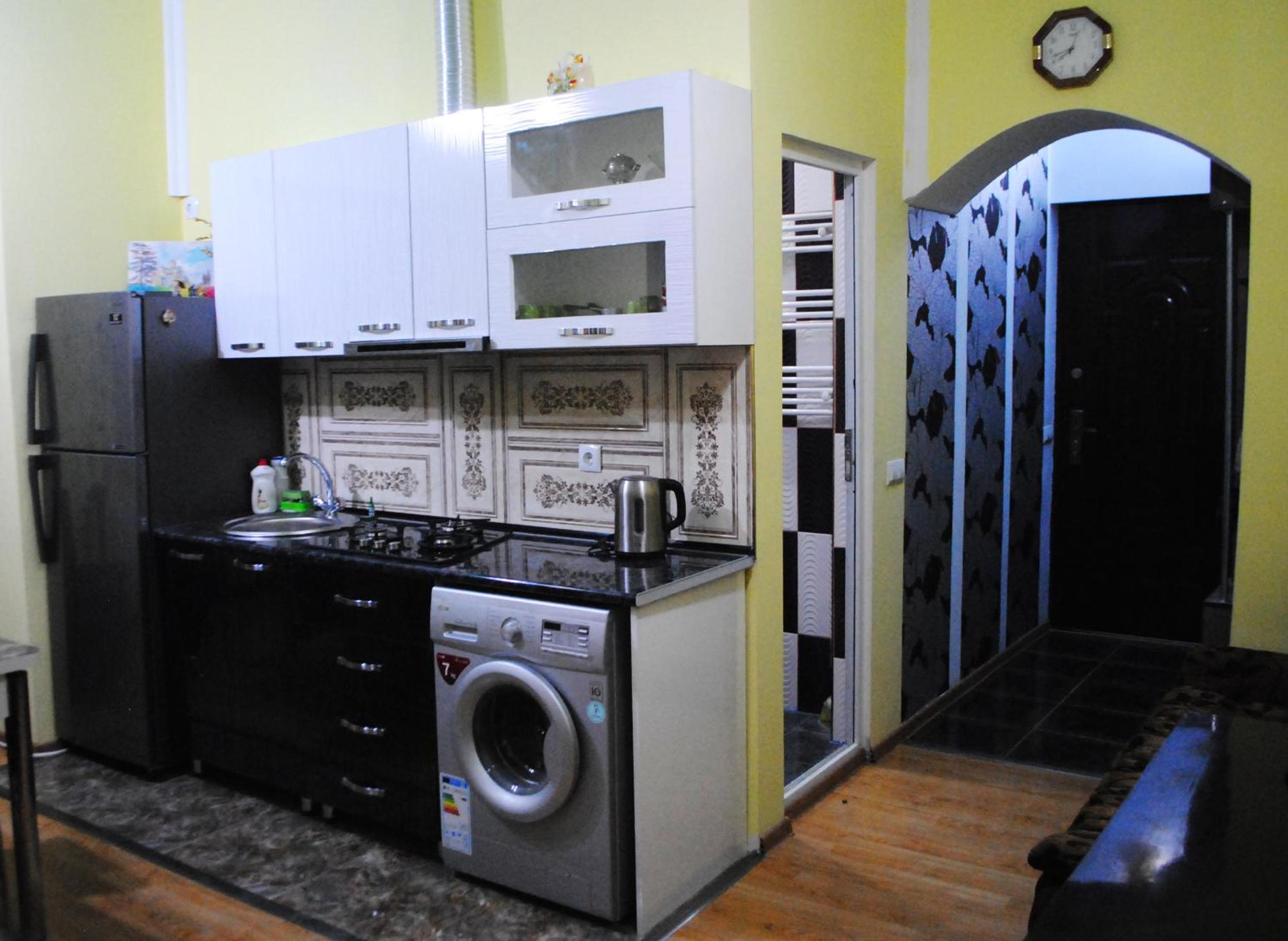 Photo 8