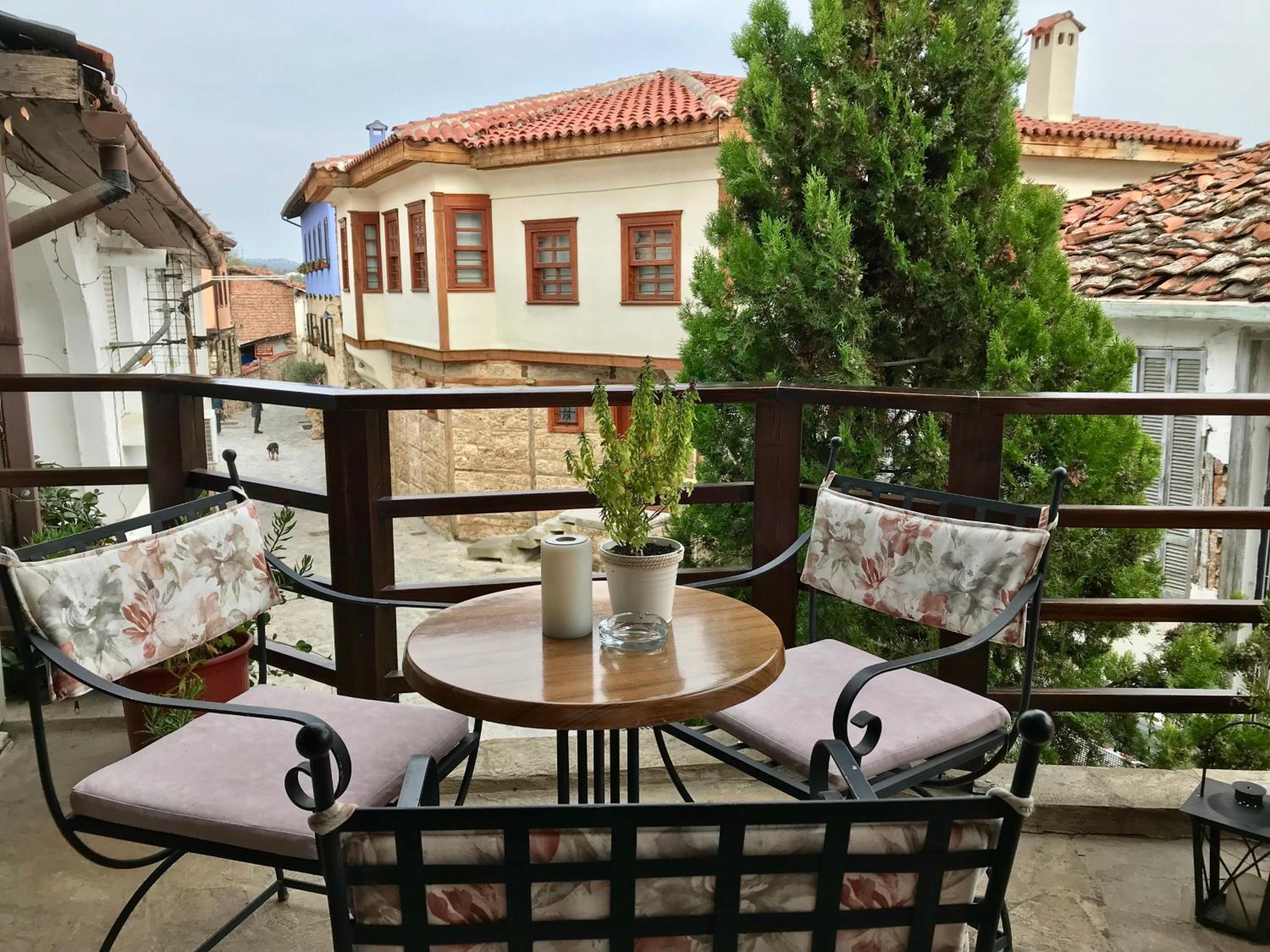balance & terrace