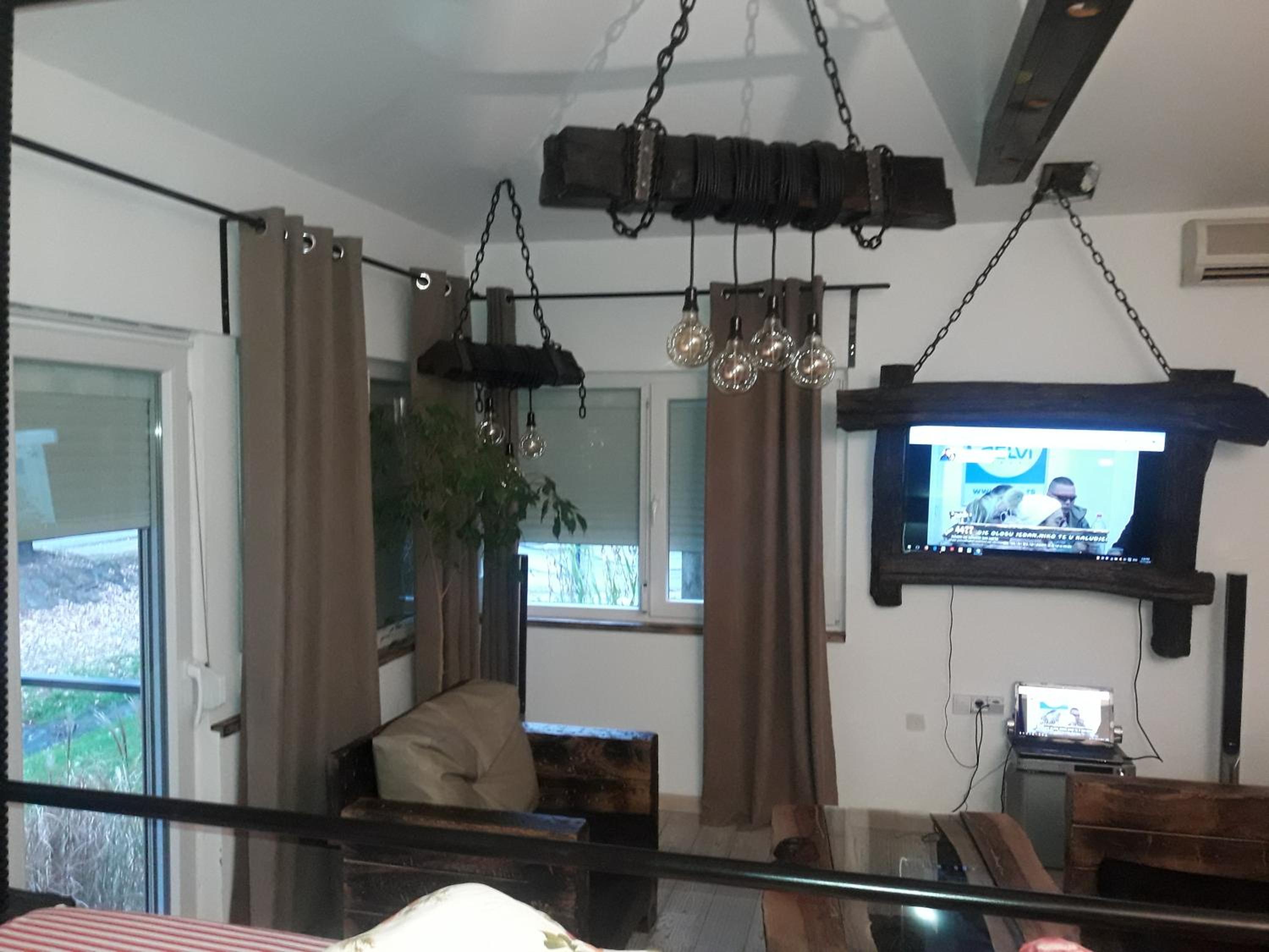 Photo 22
