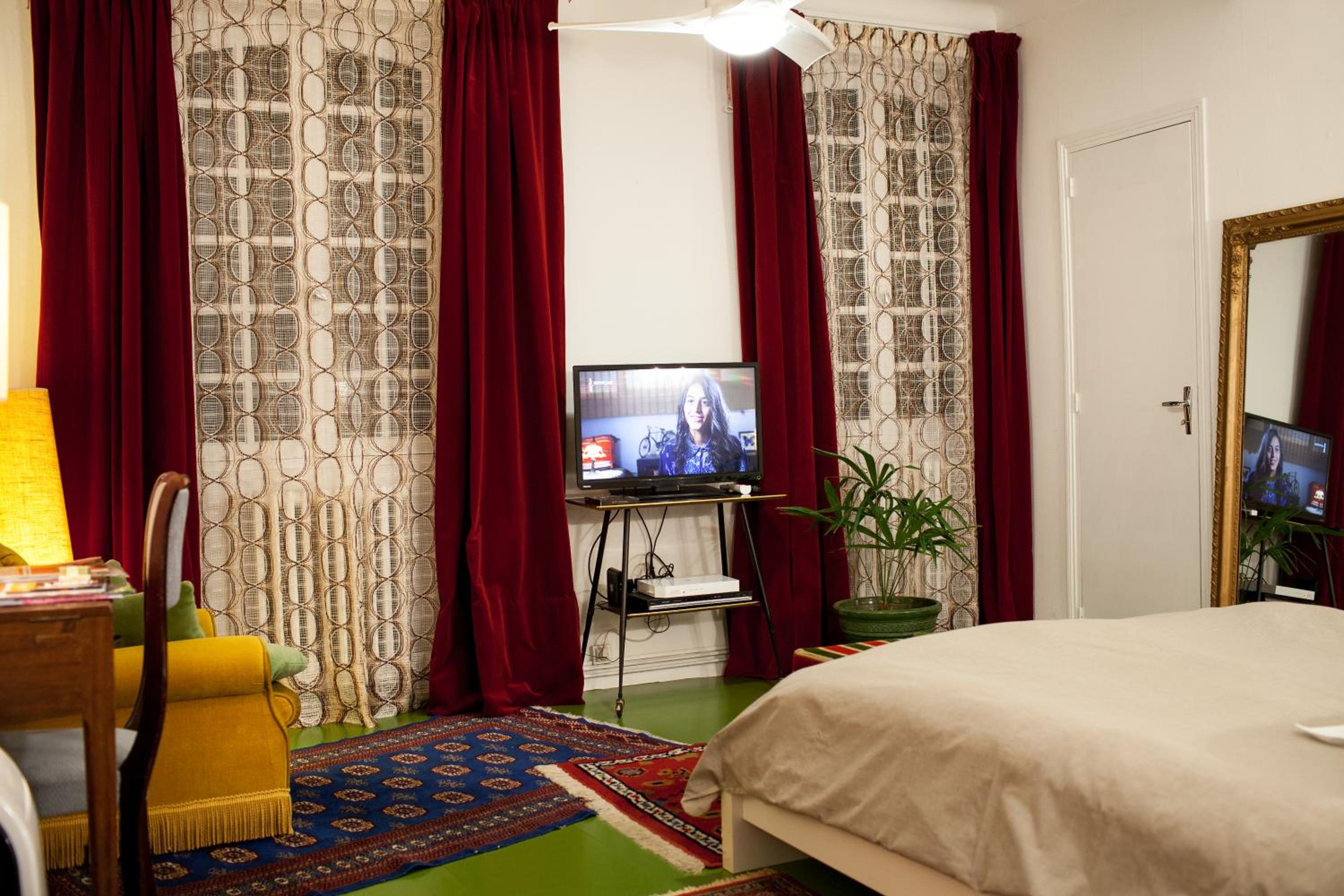 46FM : Montauban Guest House view 5