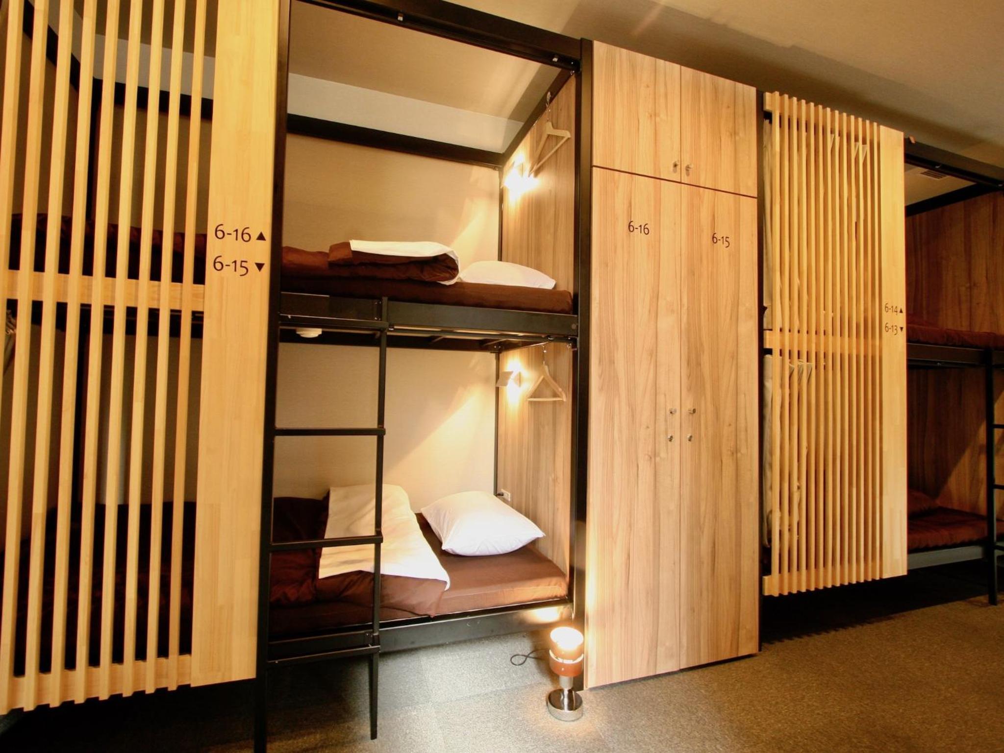 Namba Guesthouse HIVE