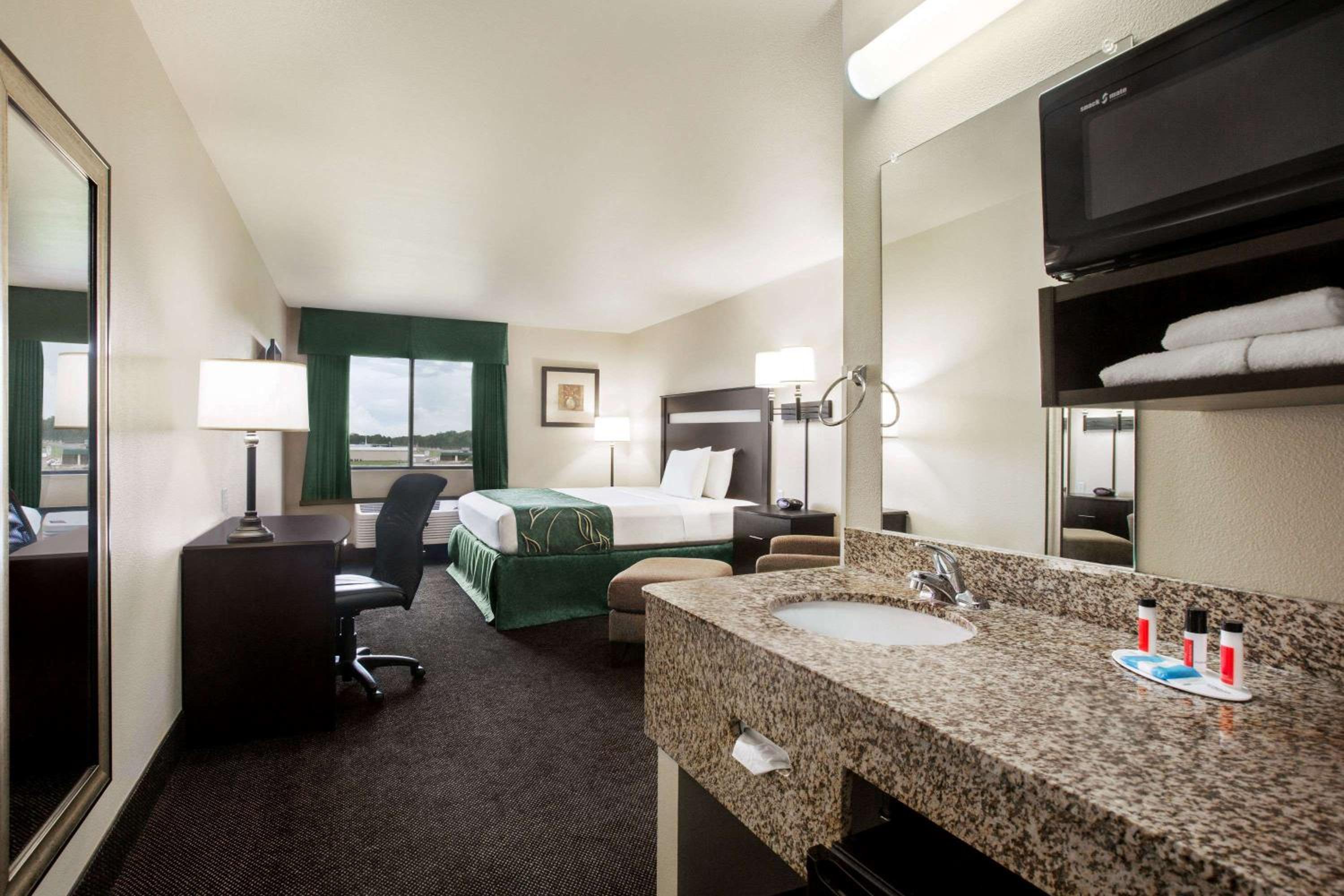 Travelodge by Wyndham Livonia, Foto 3