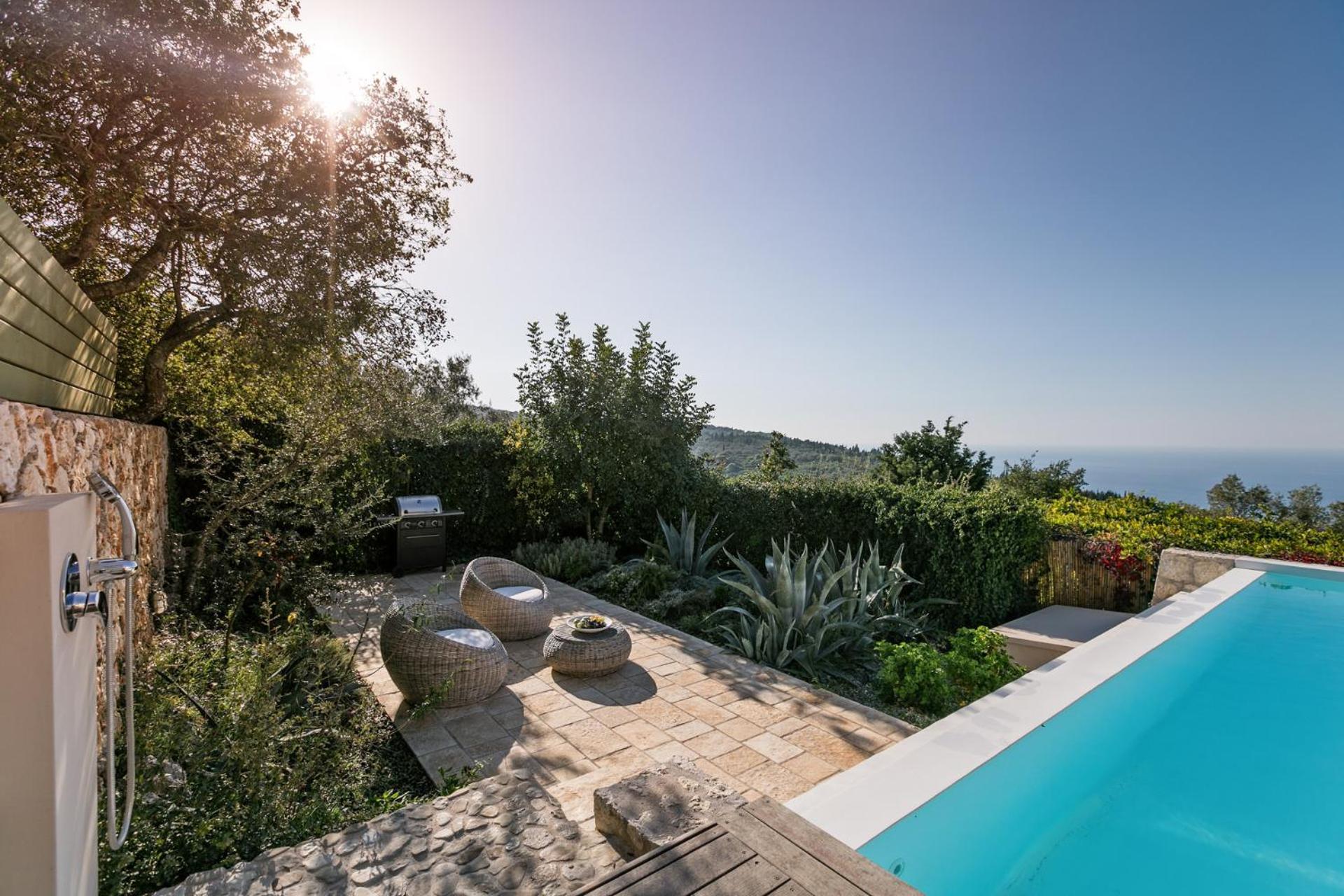 Artblue Villas