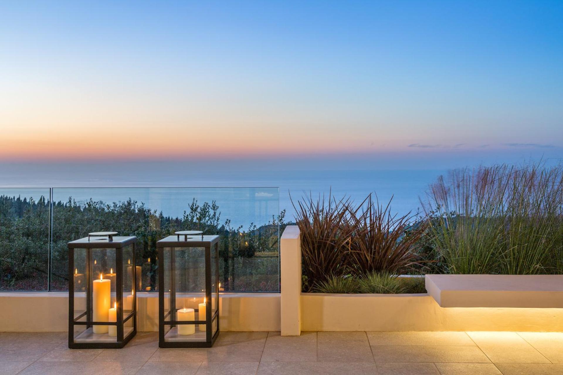 Artblue Villas