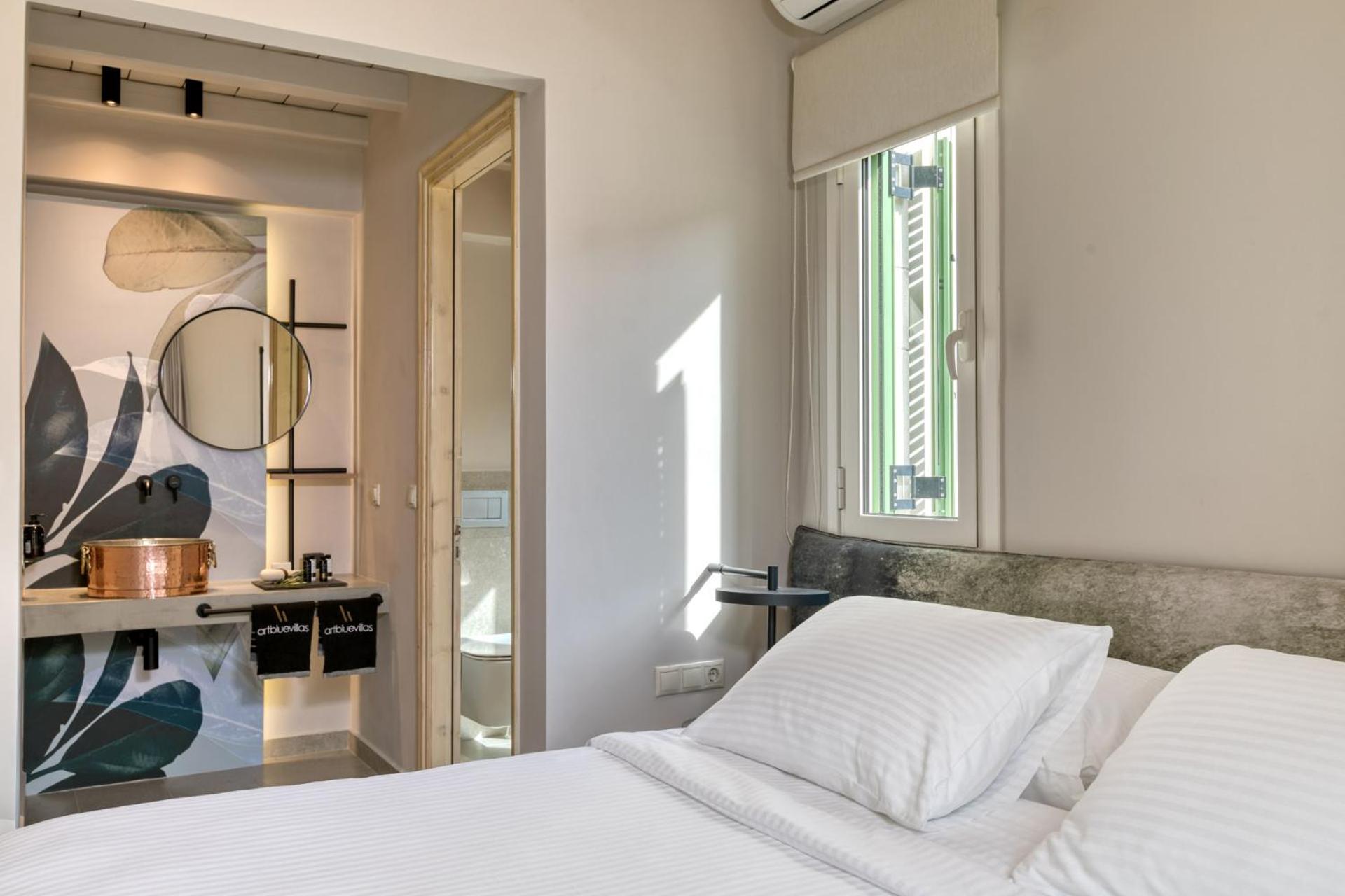 Artblue Villas