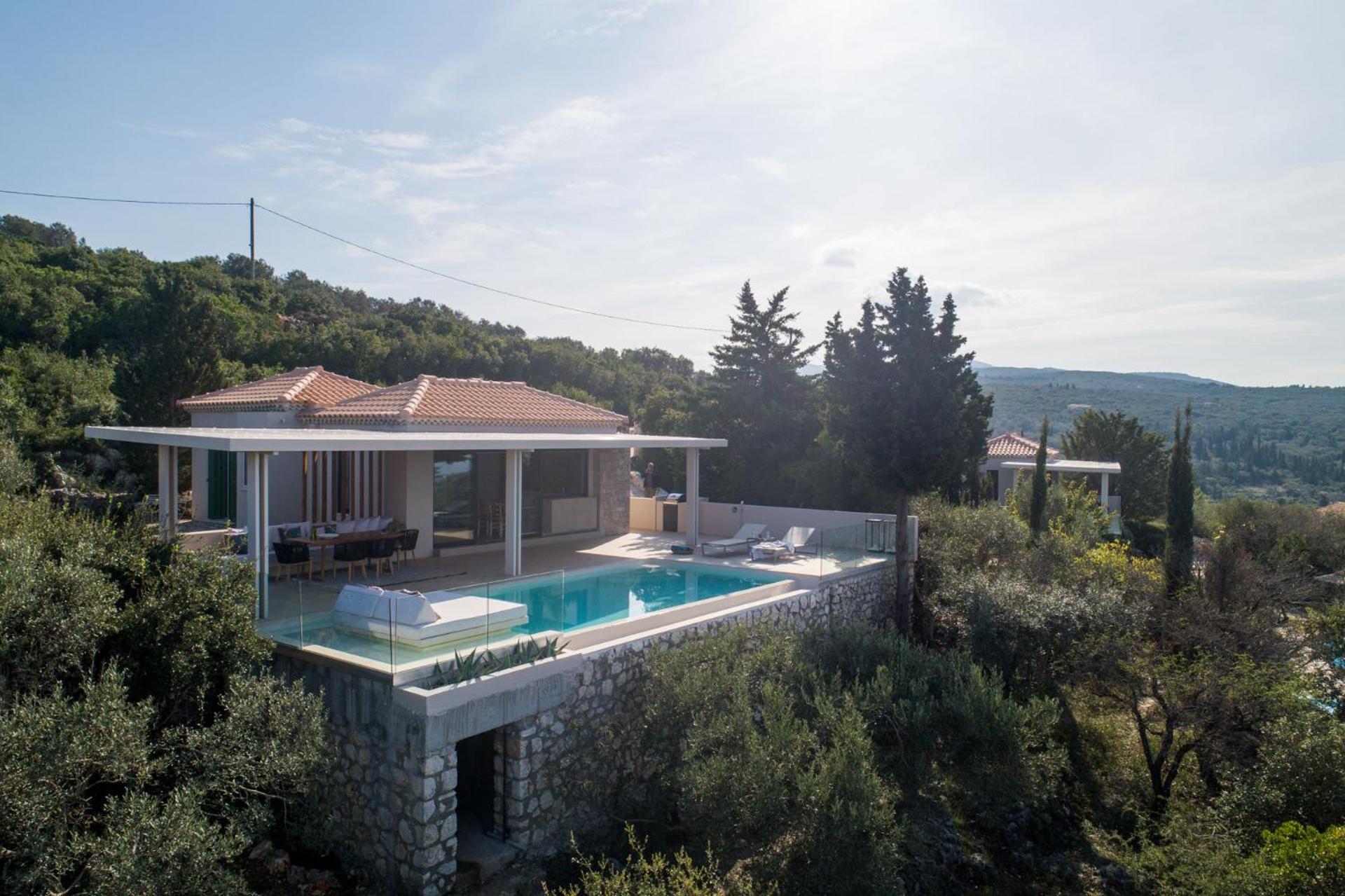 Artblue Villas