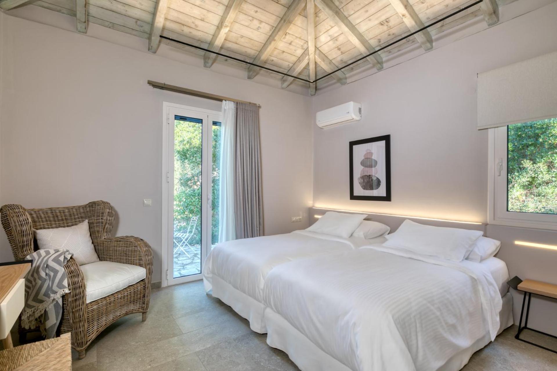 Artblue Villas