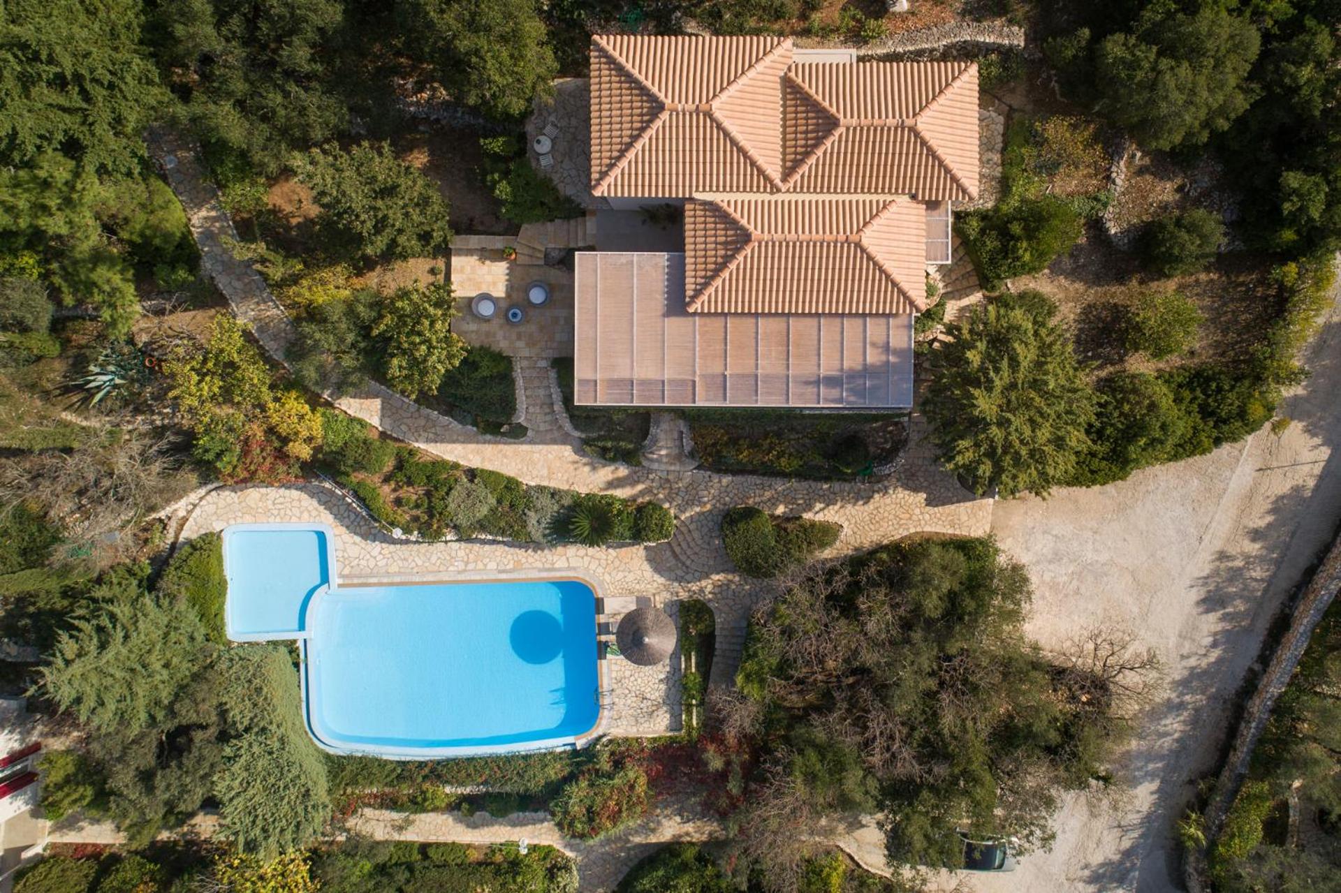 Artblue Villas