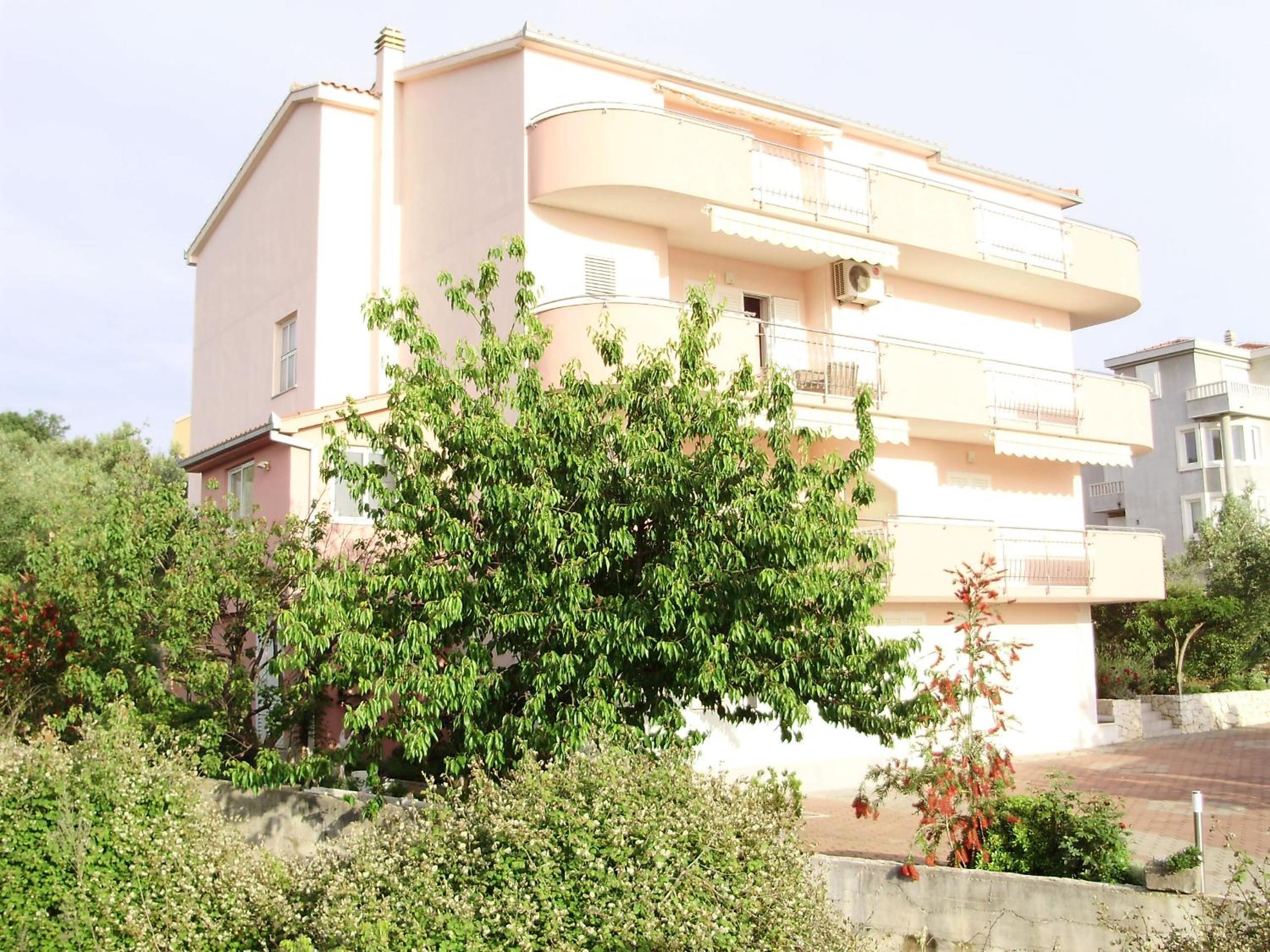 Photo 47