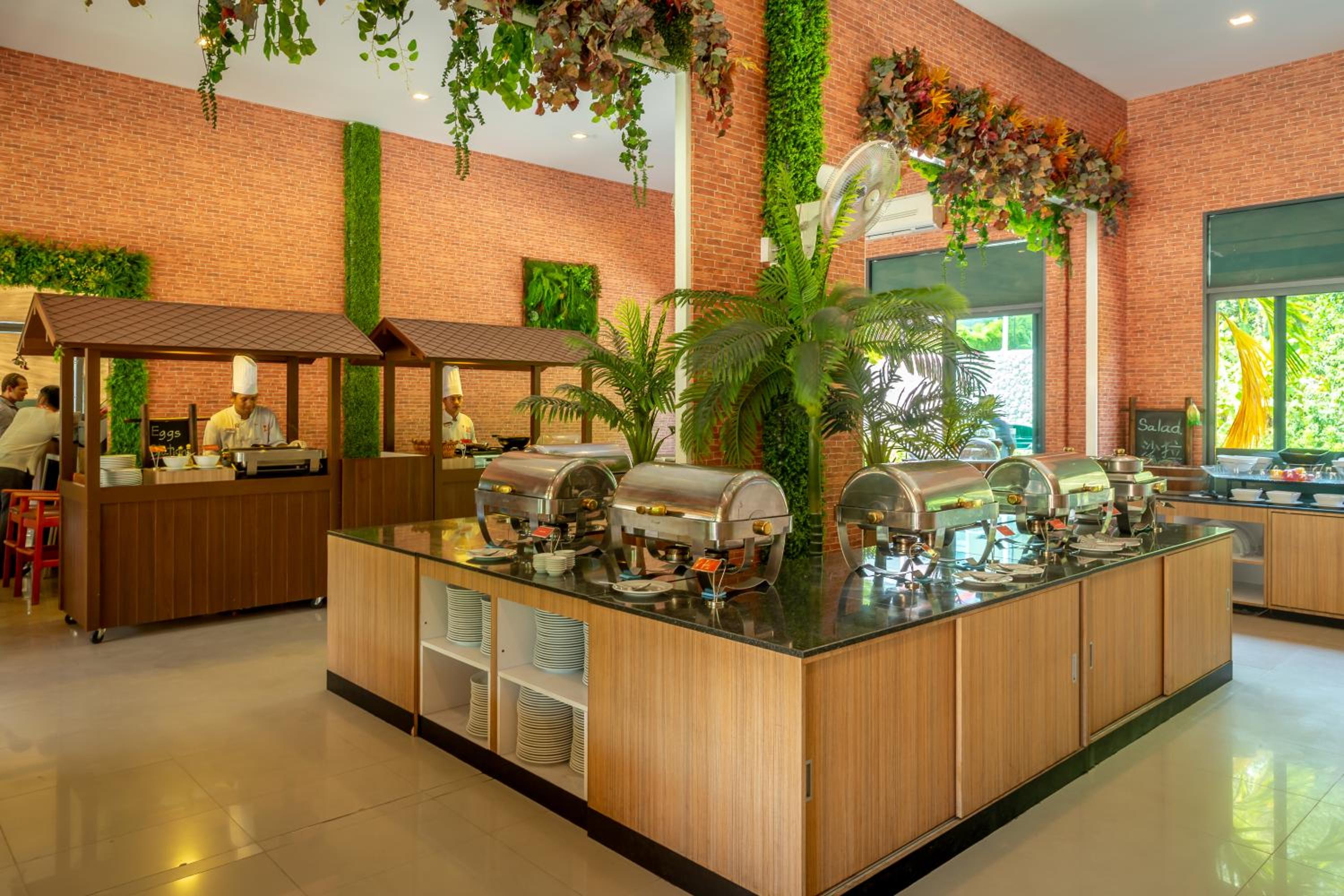 Patong Bay Hill Resort 106