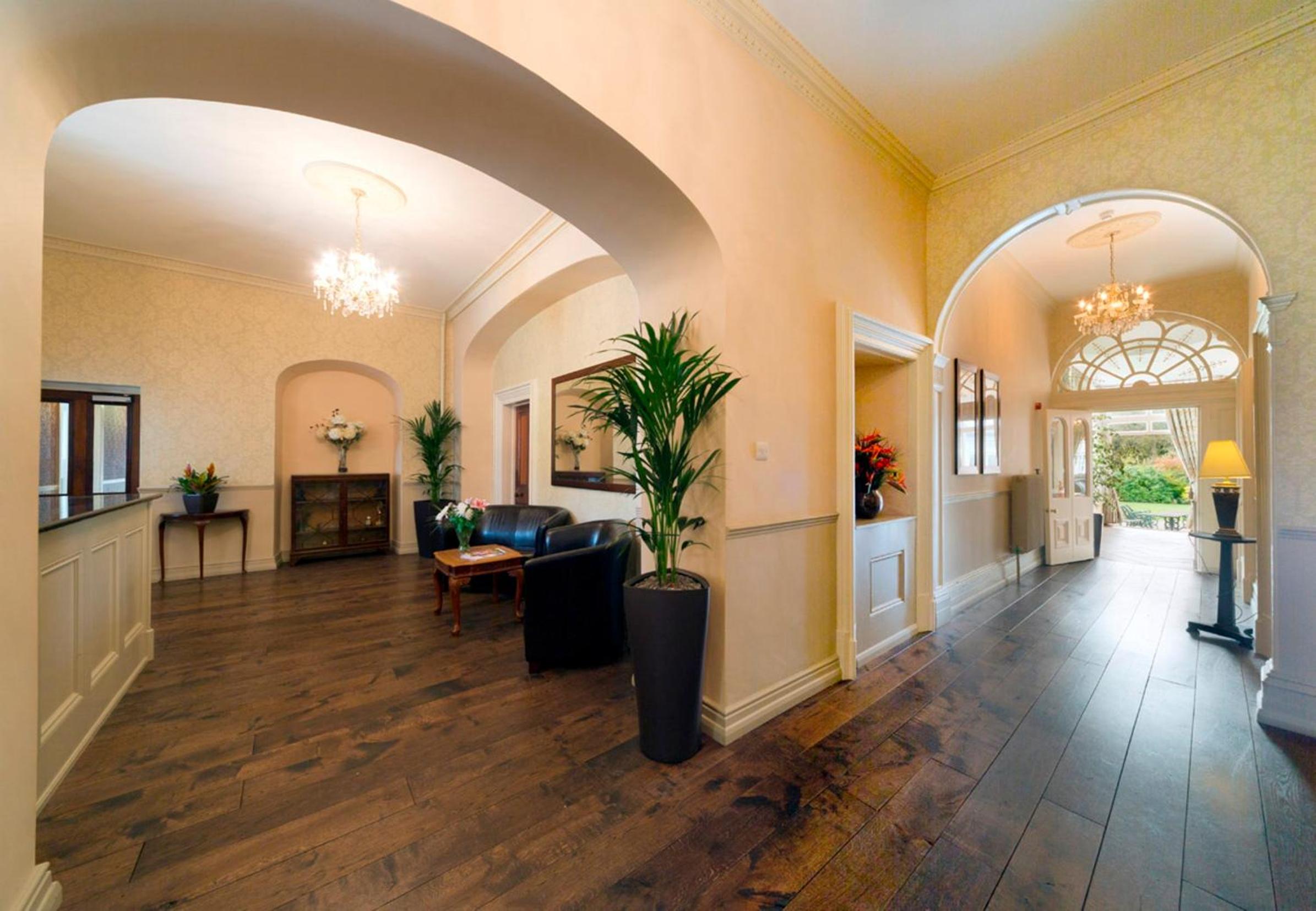 Leigh Park Country House Hotel & Vineyard, BW Signature Collection