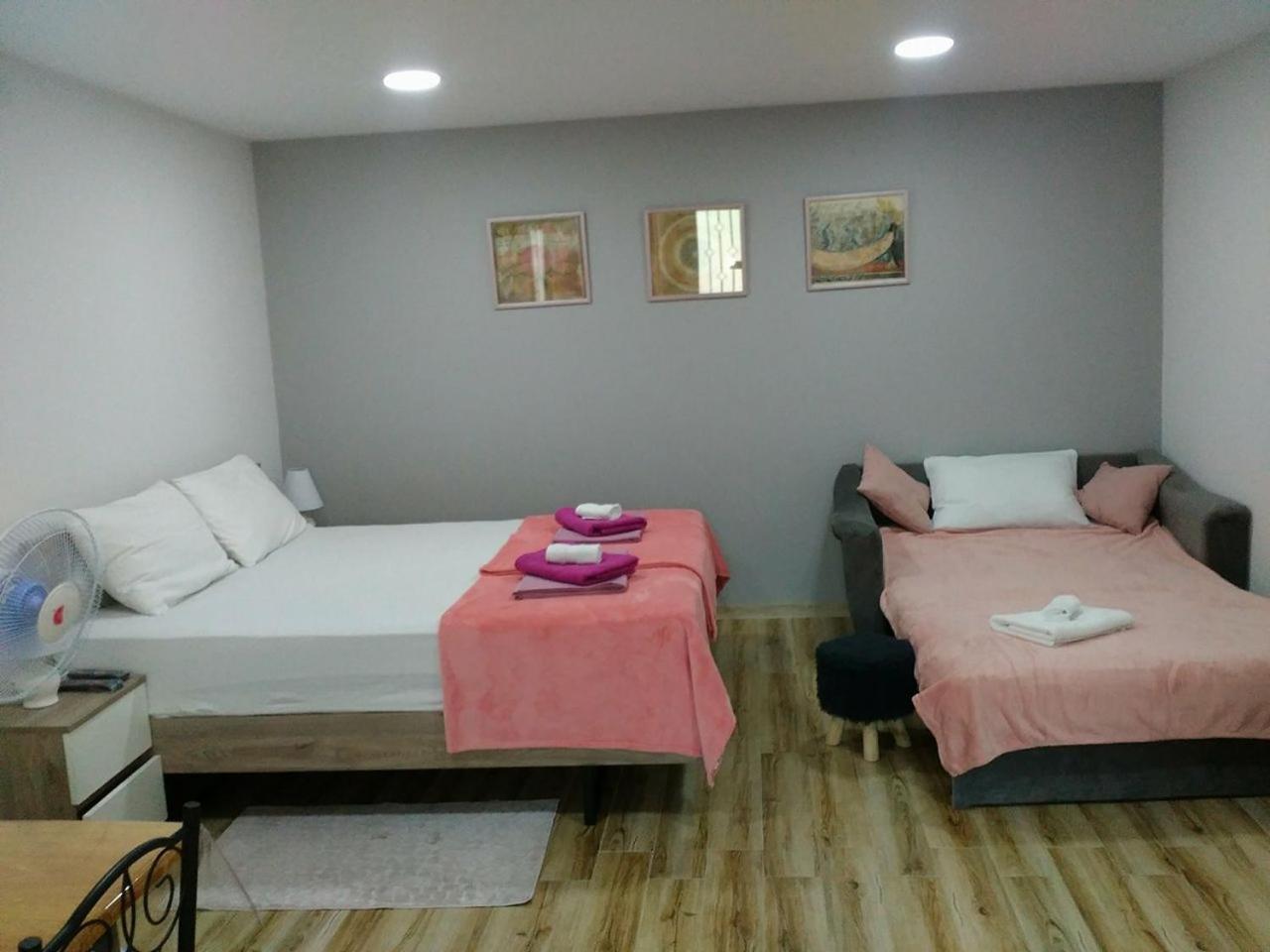 Boutique Apartment 17 view 3