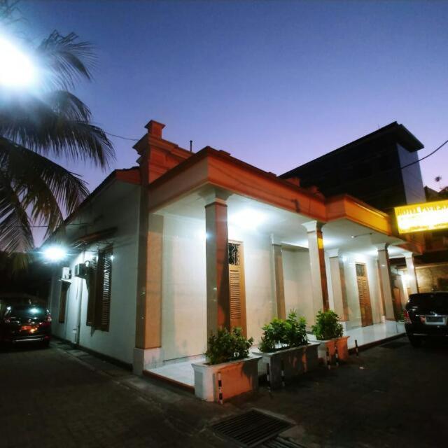 hotel building