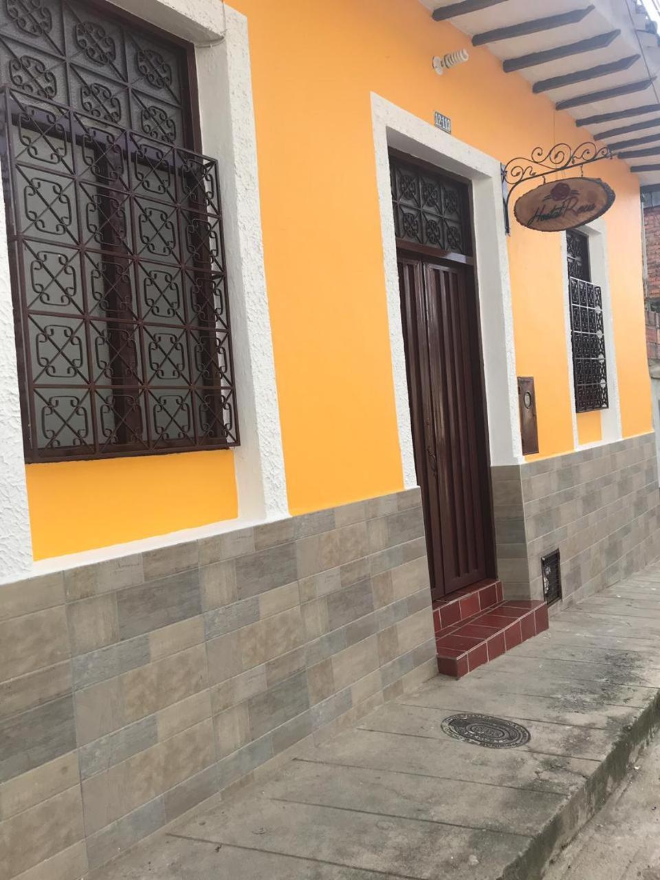 Hostal Rous San Gil