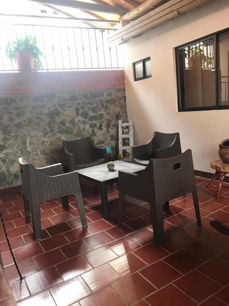 Hostal Rous San Gil