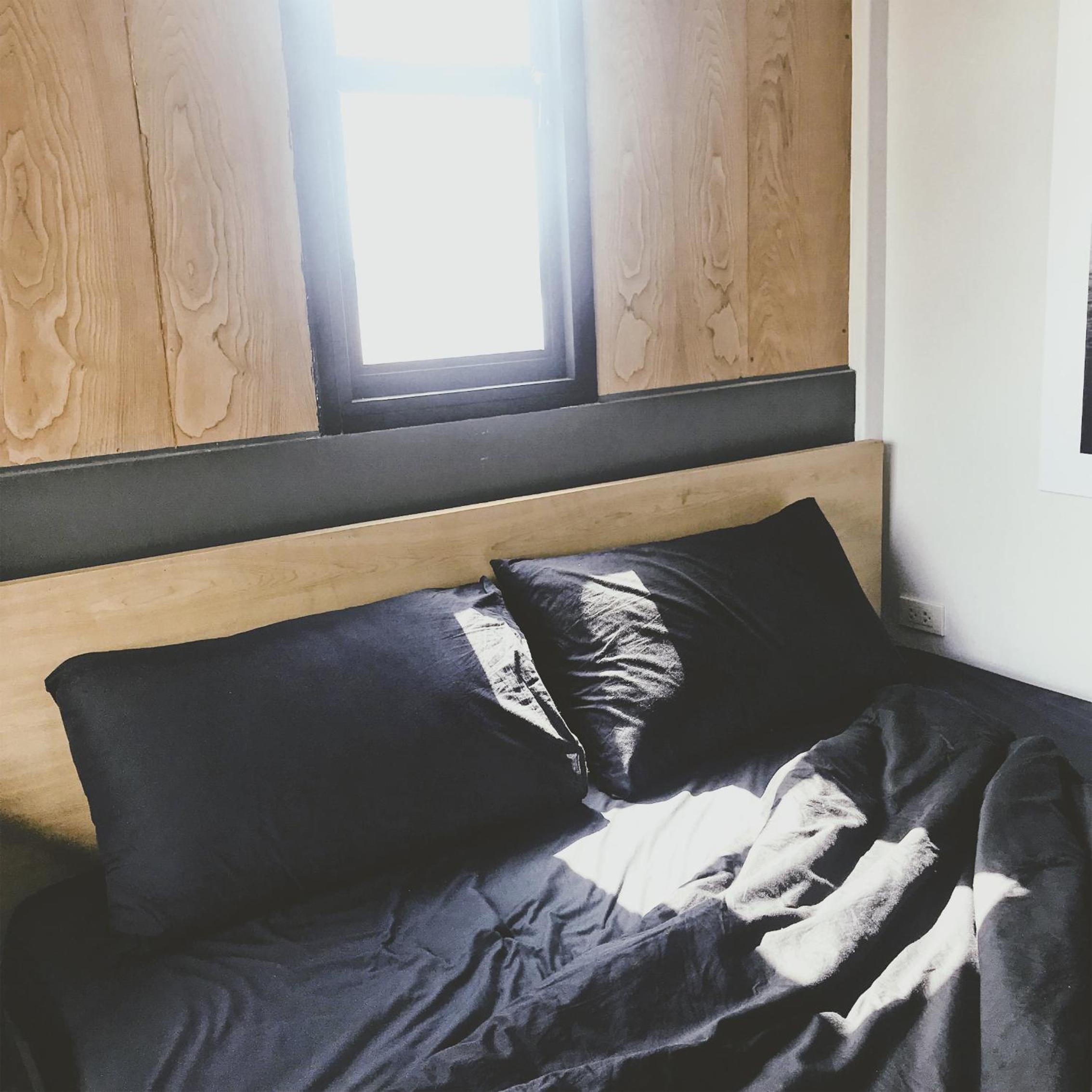Beige Poshtels + Netflix