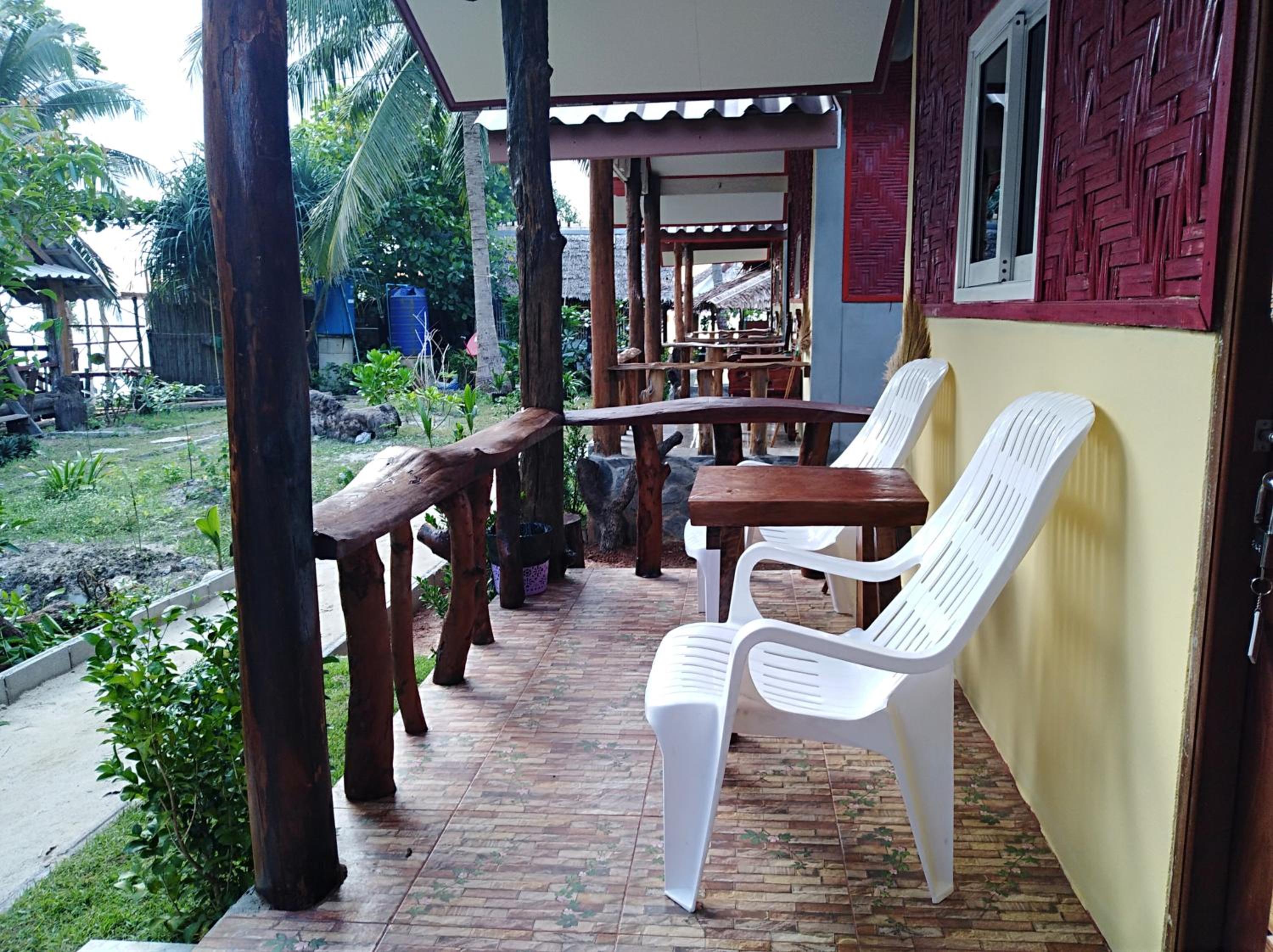 Photo 19