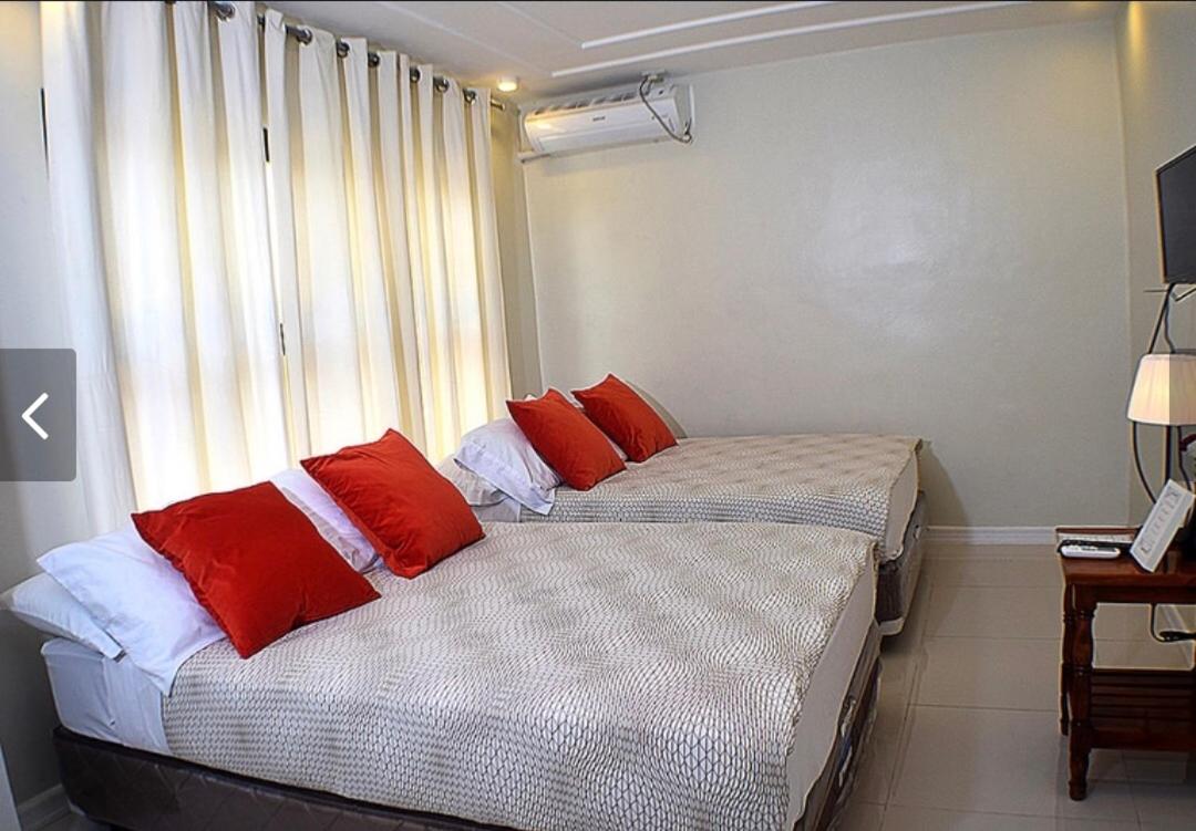 The Guest House Laoag