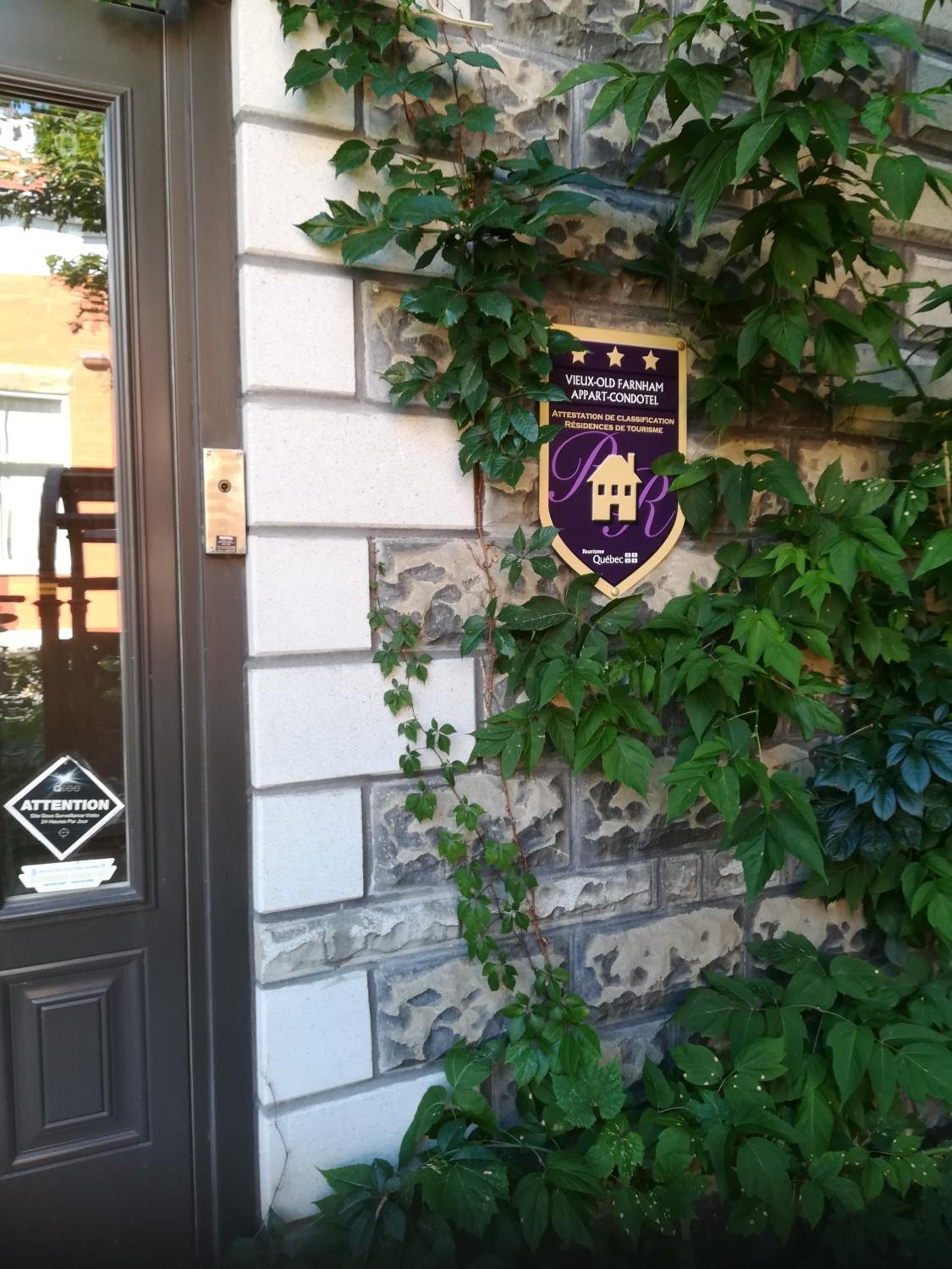 Vieux-Old Farnham Appart-Condotel