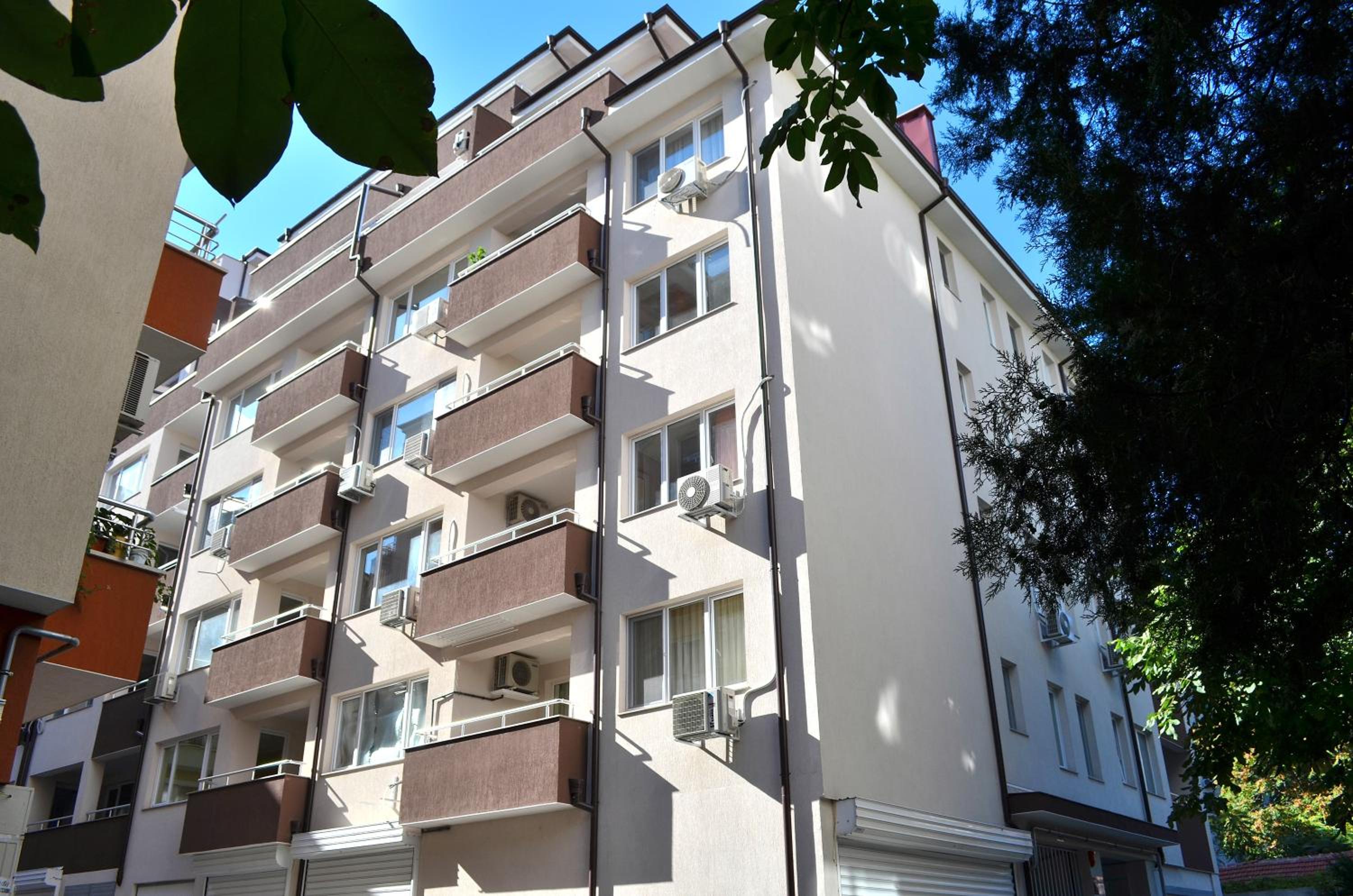 Central Apartment 4