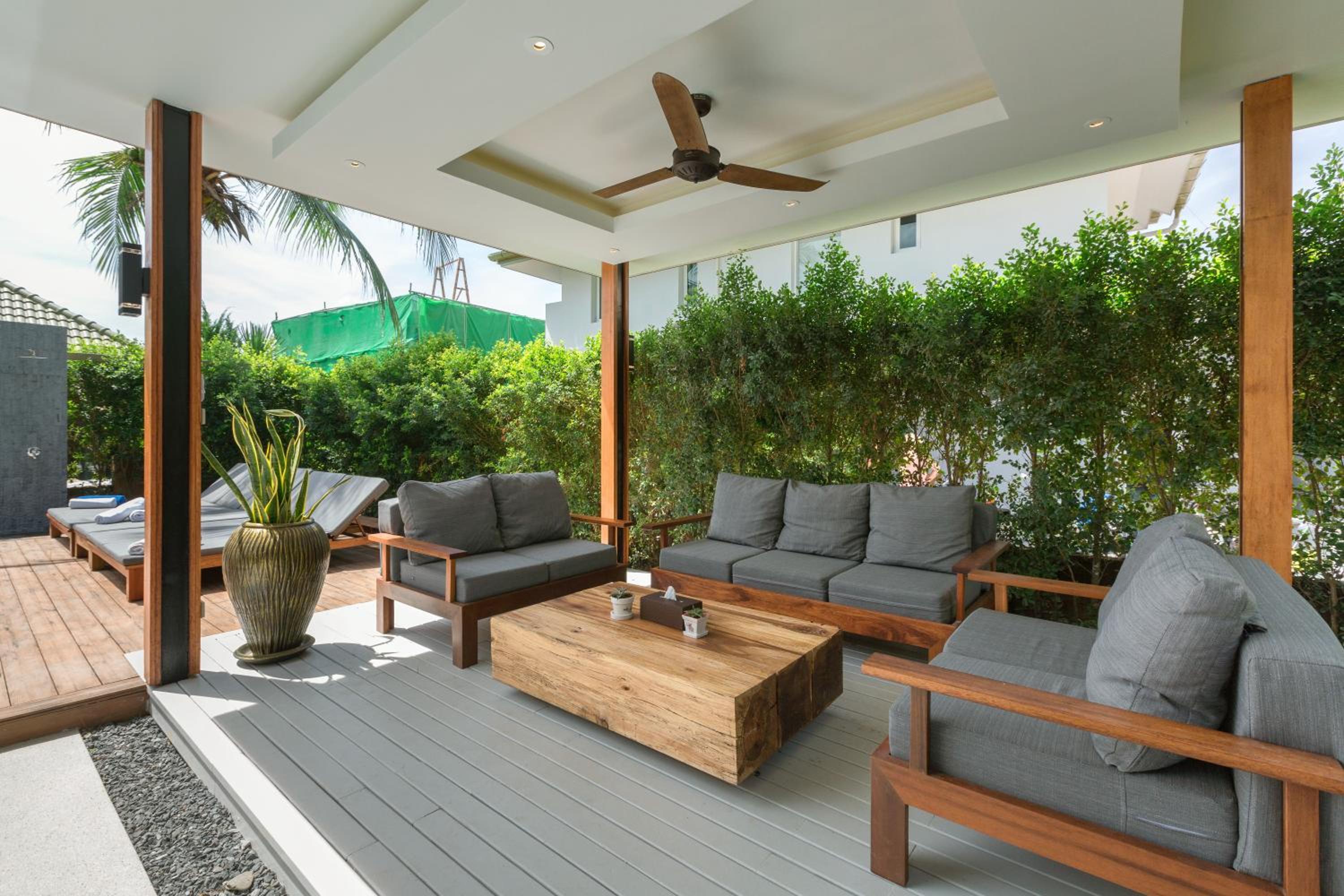 Karon Beach Pool Villa - Sha Extra Plus