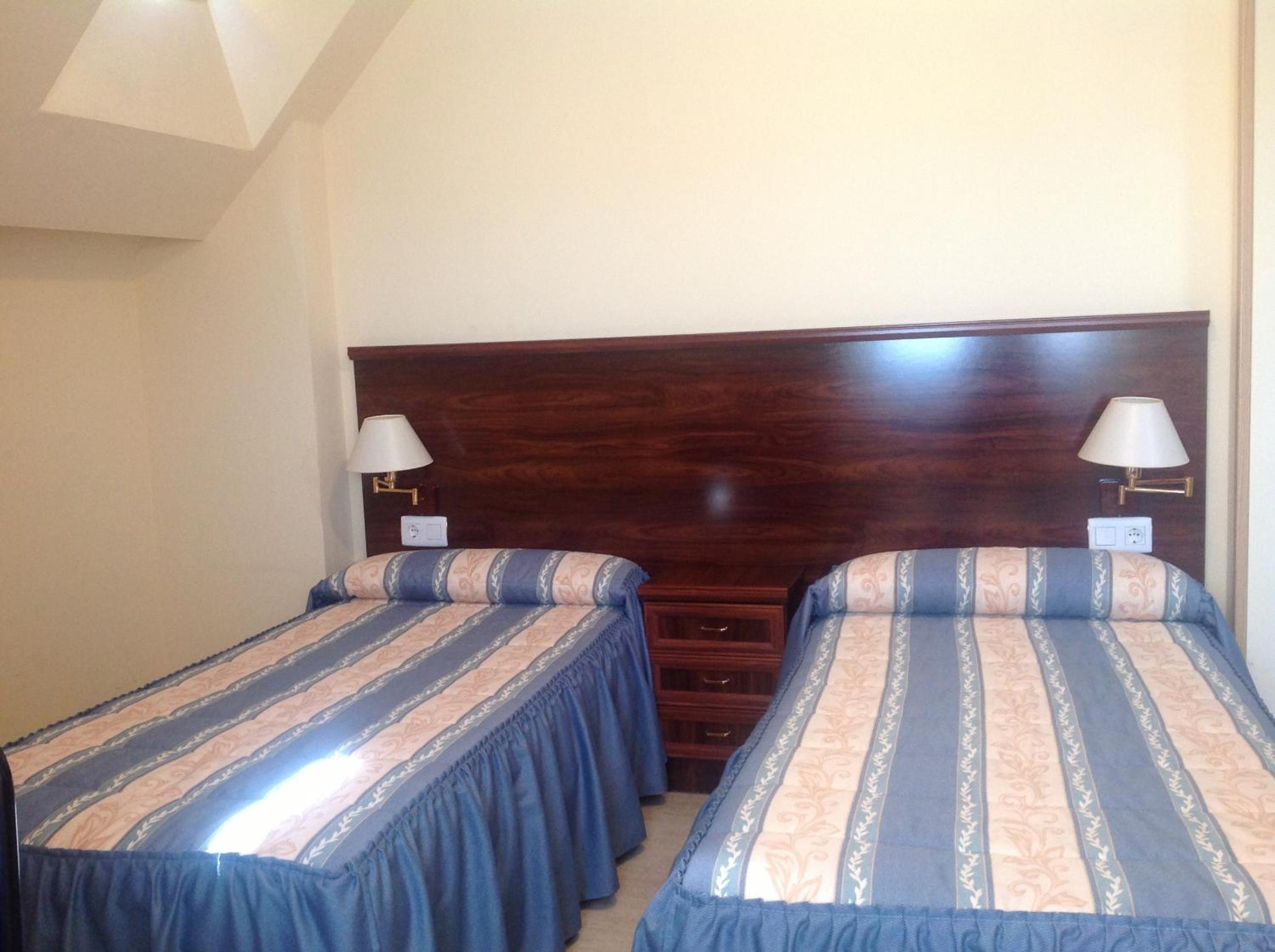 Hostal San Froilan view 2