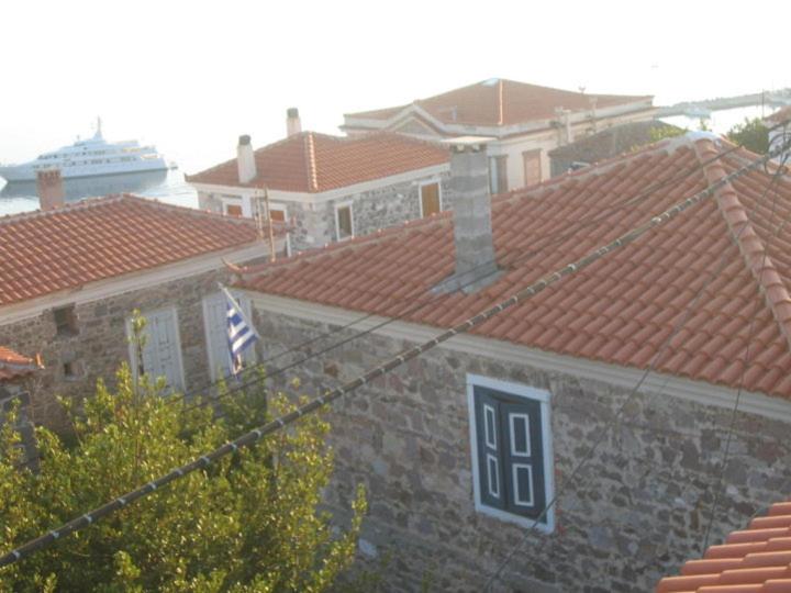 ΜΑΧΗ Ενοικιαζόμενα δωμάτια