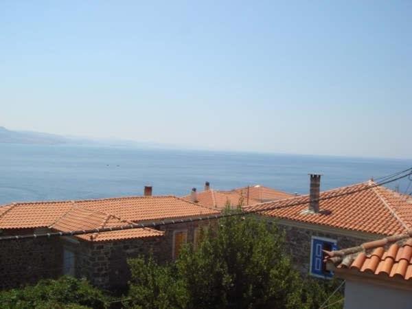 ΜΑΧΗ Ενοικιαζόμενα δωμάτια