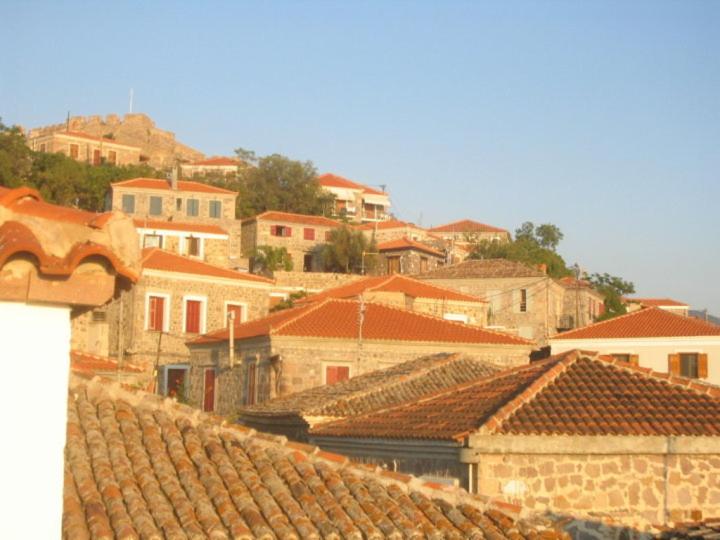 ΜΑΧΗ Ενοικιαζόμενα δωμάτια
