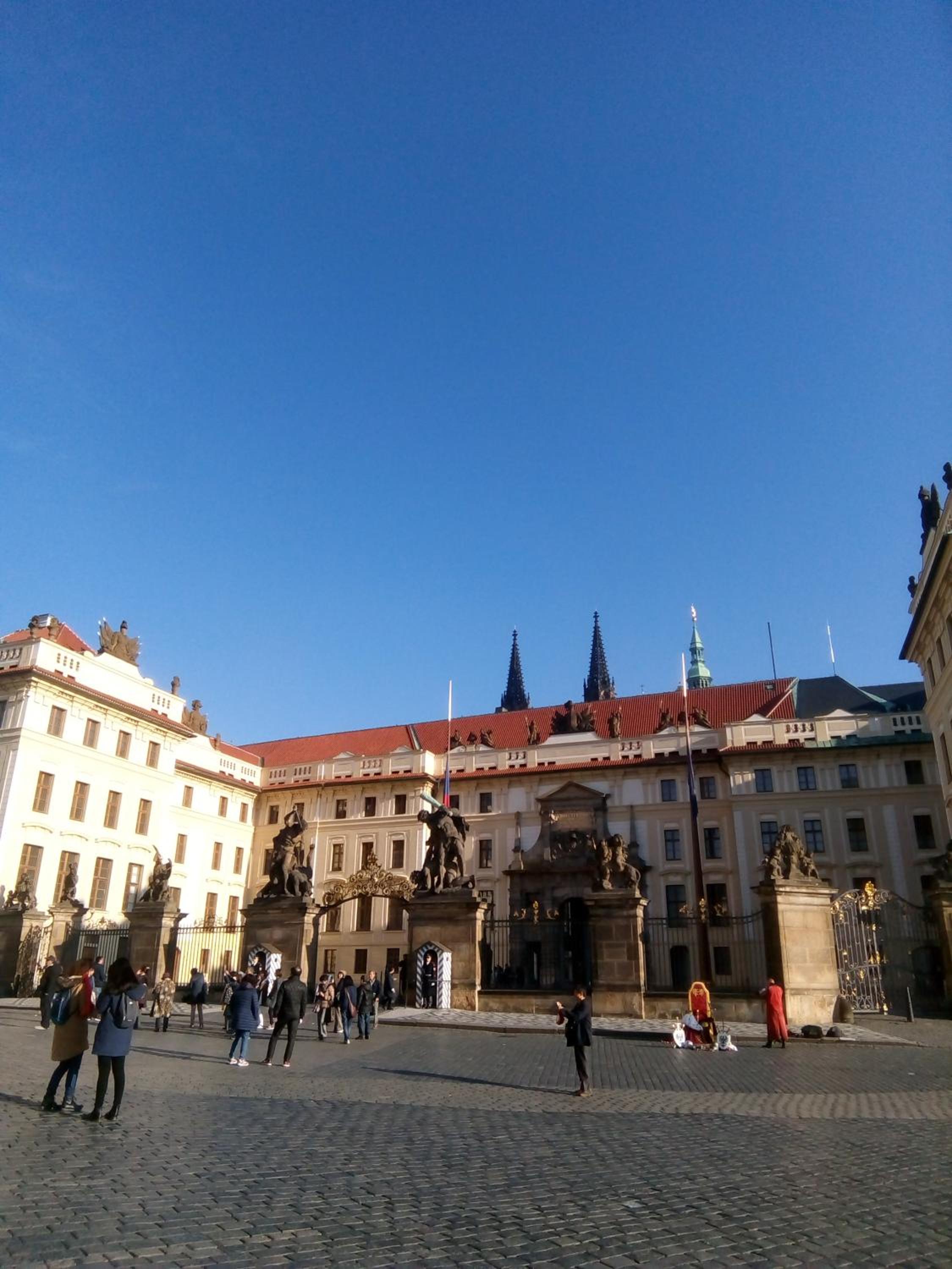 apartricanova