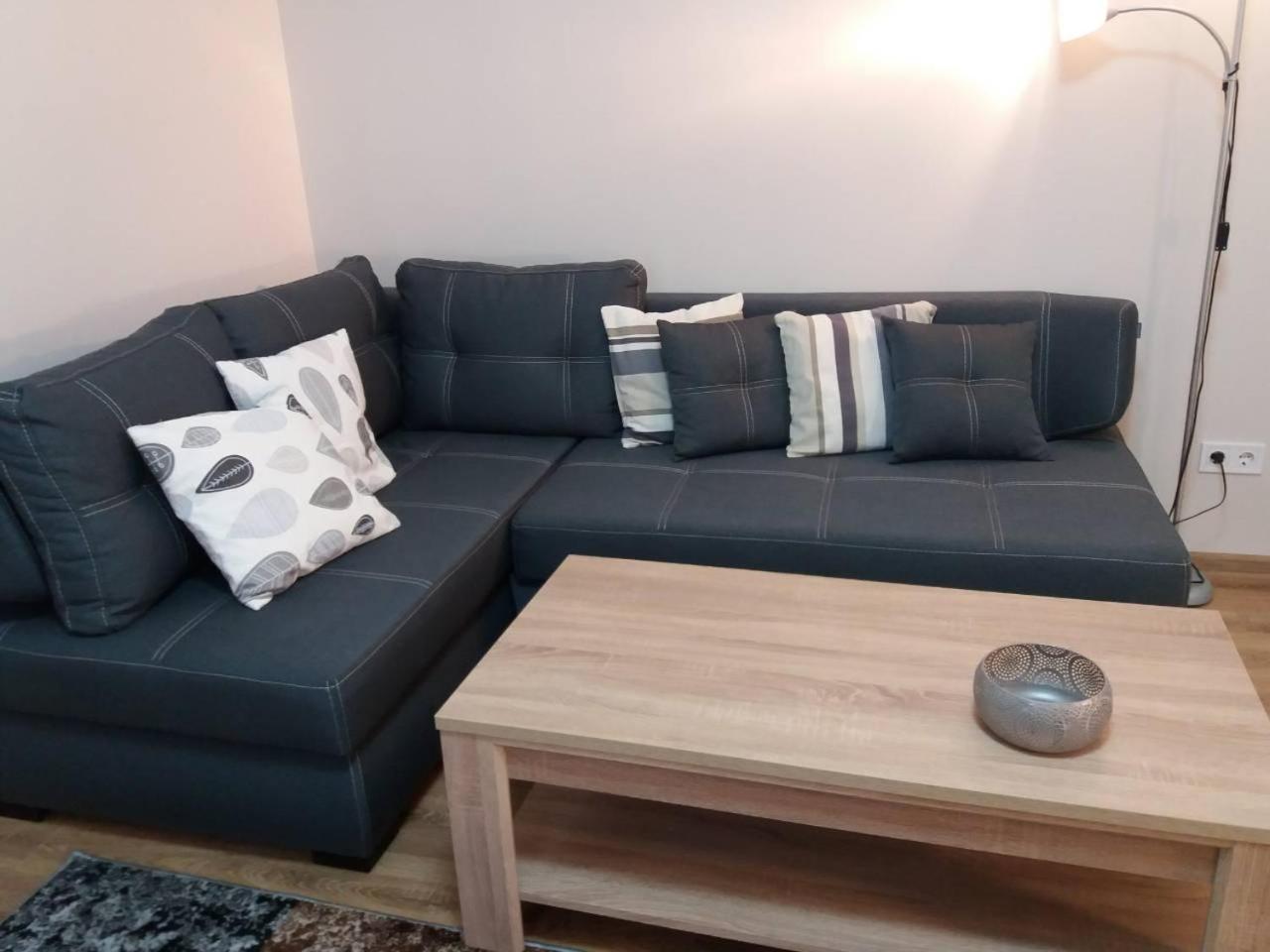 Skelnaia Apartment view 5