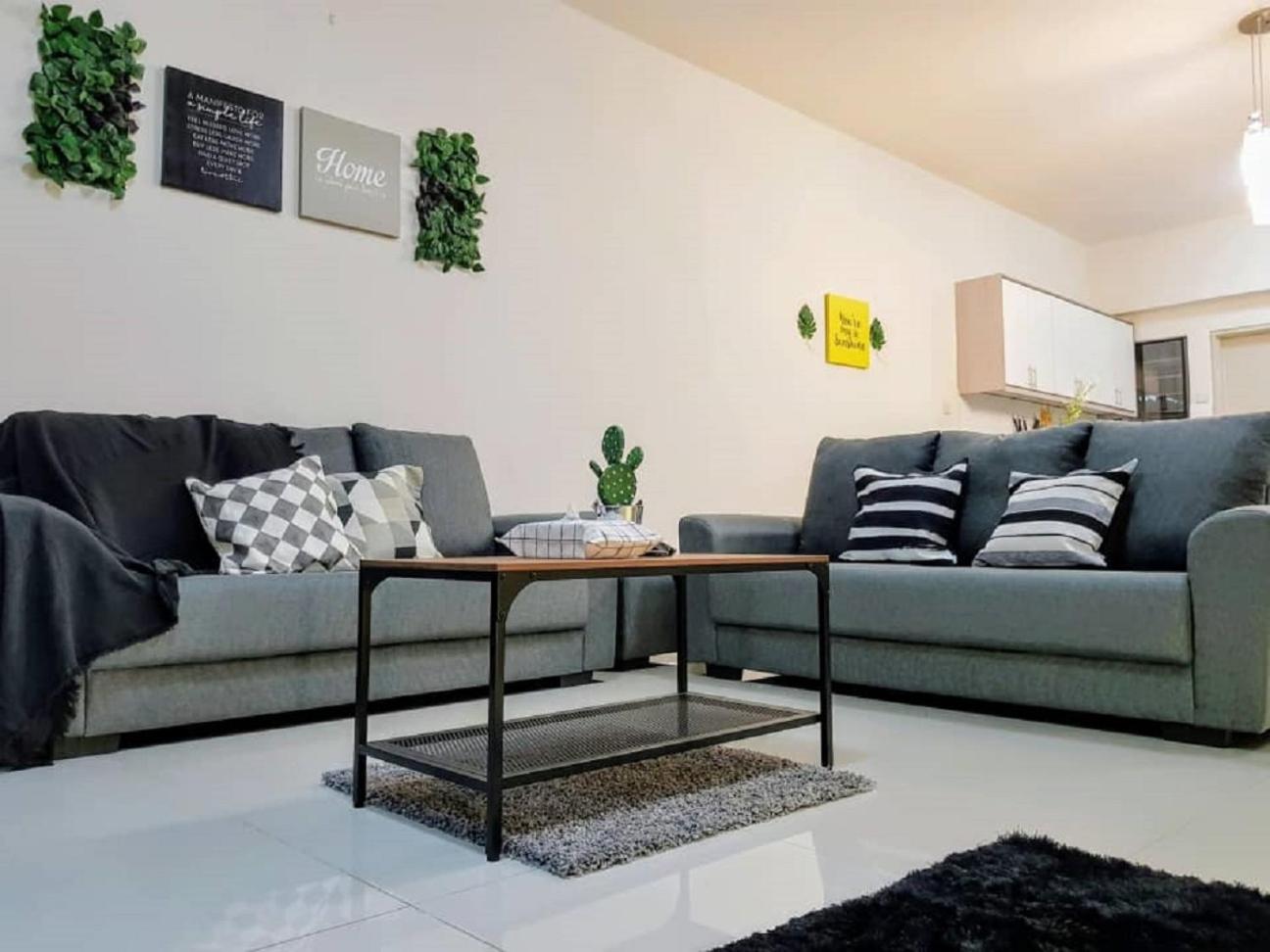 Puchong 8-12 pax 5min LRT Cozy Apartment IOI Mall photo 4