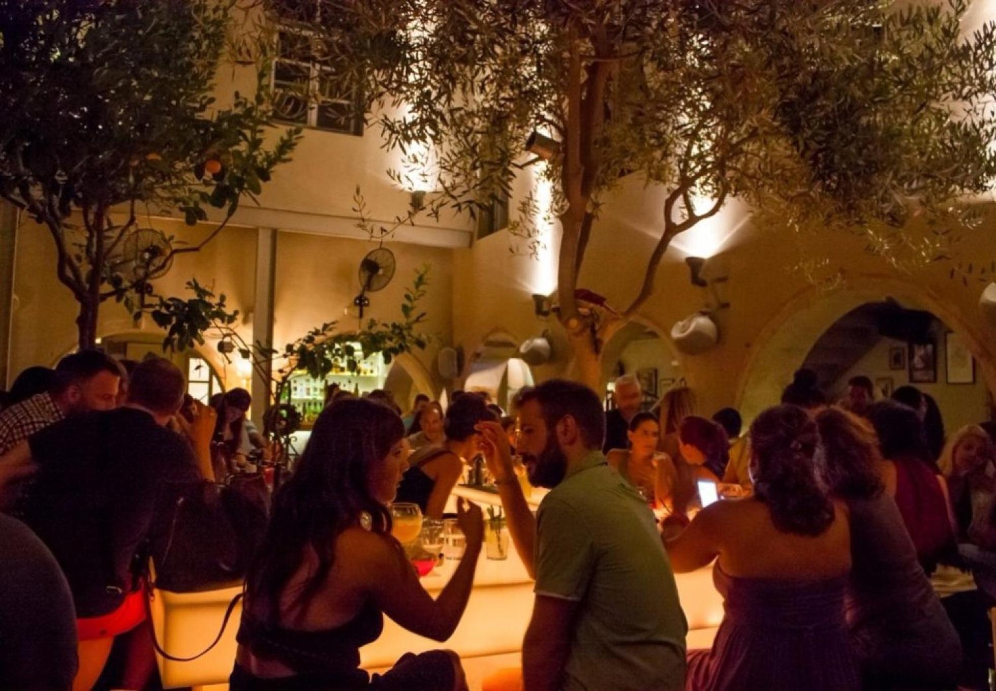 Stylish Apartment view 4
