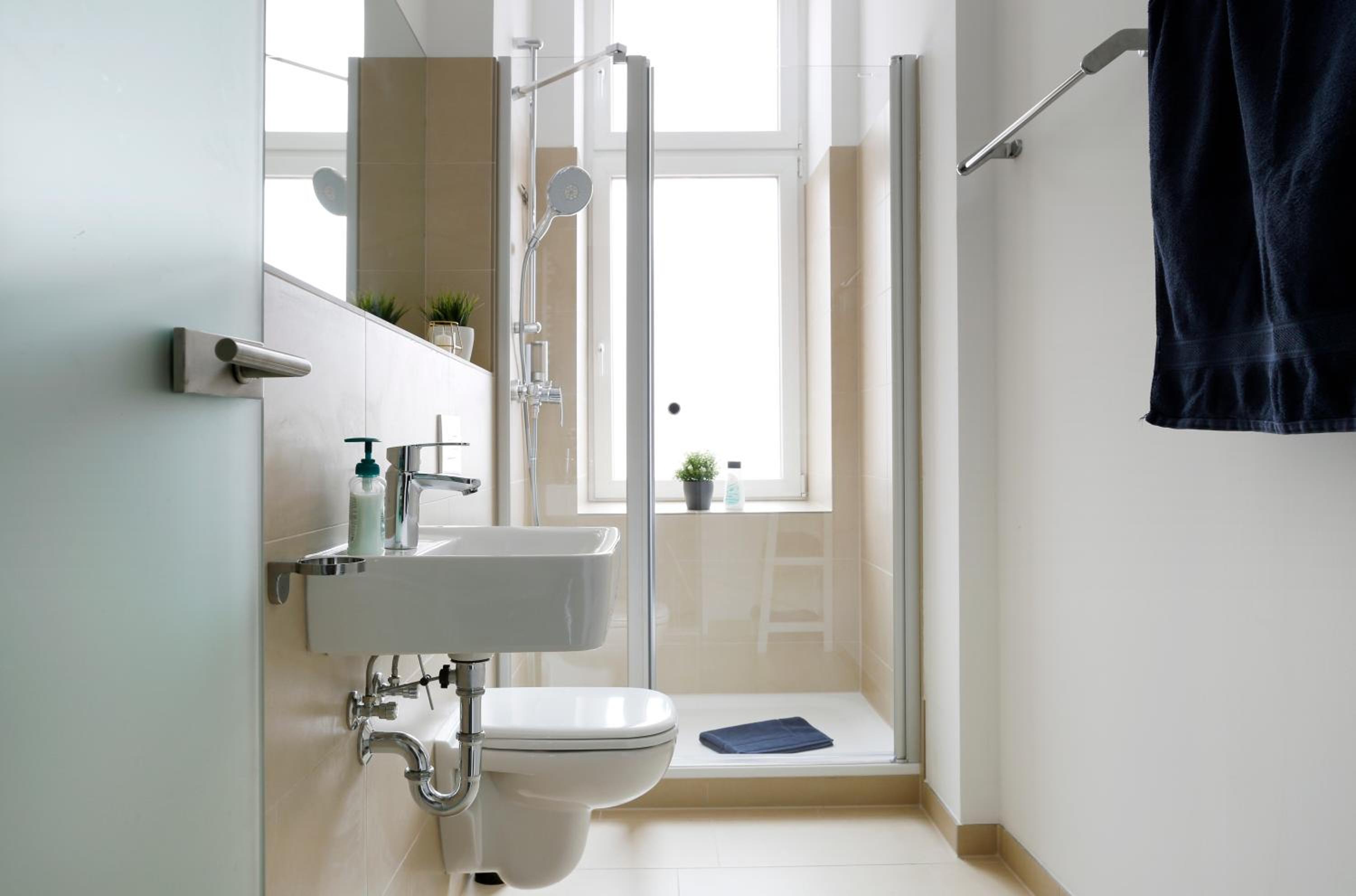 KATZ by ROCKCHAIR Apartments l SUPERHOST Status l 3 Bedrooms Boxspringbeds 2 Bathrooms in City Center - Cozy Family & Business Flair welcomes you!