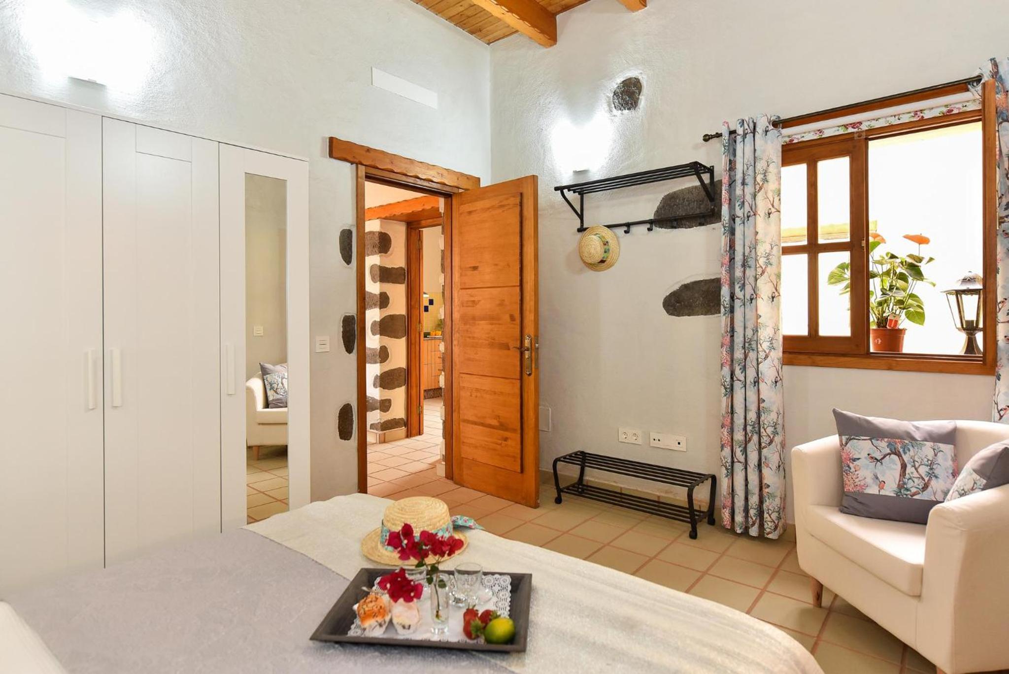 Los Algodones Cottage with Pool by VillaGranCanaria