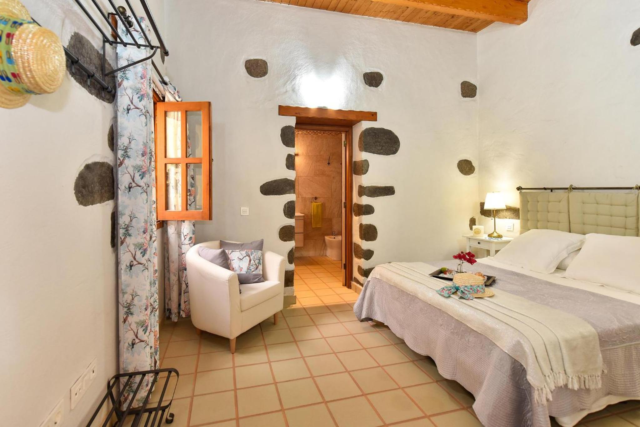 Los Algodones Cottage with Pool by VillaGranCanaria