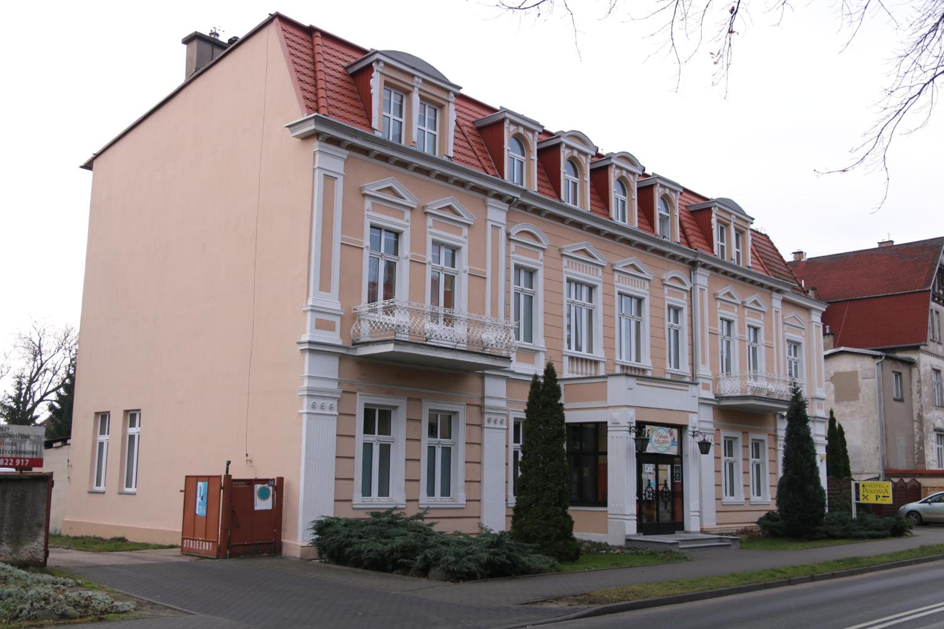 hotel building