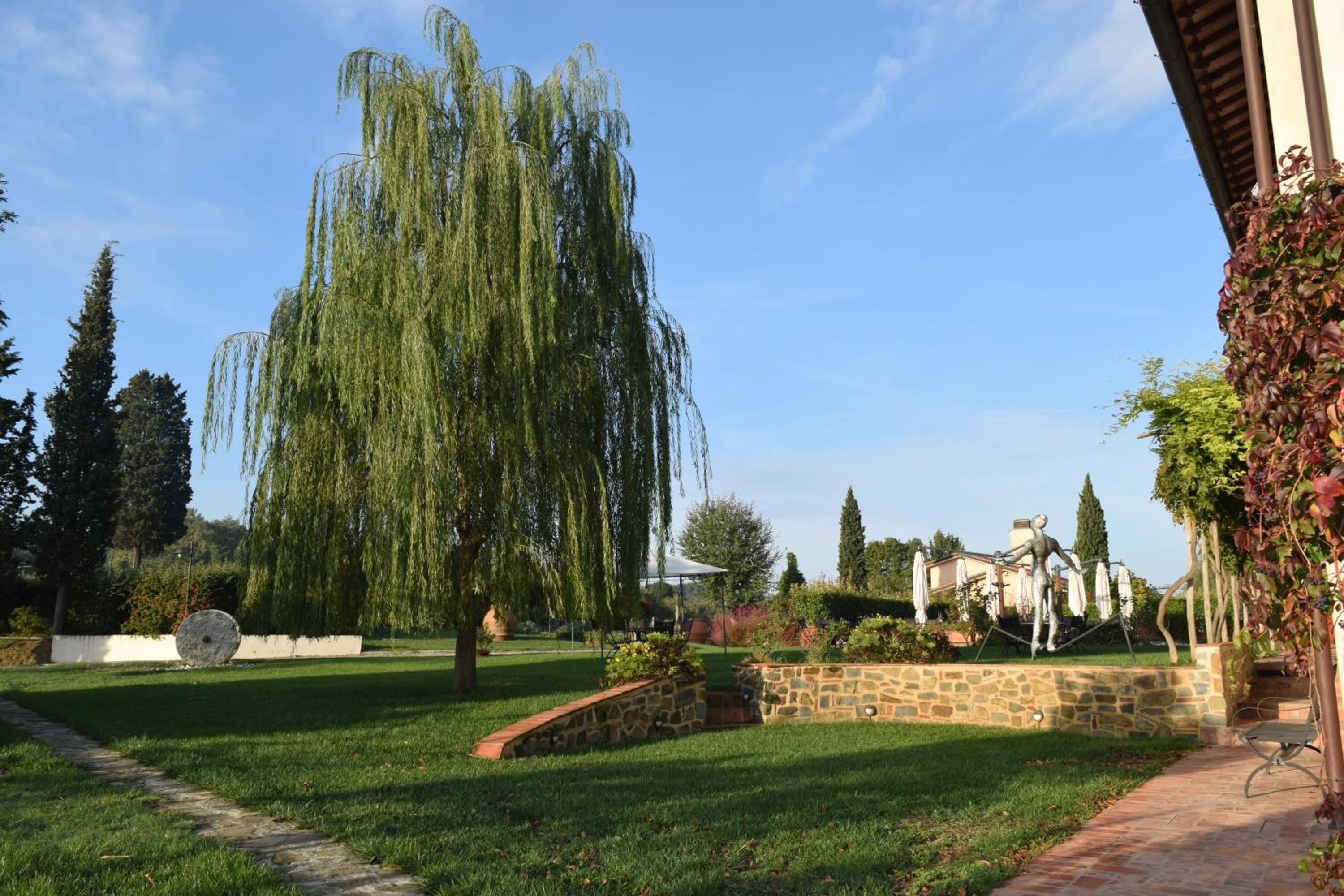Photo 25