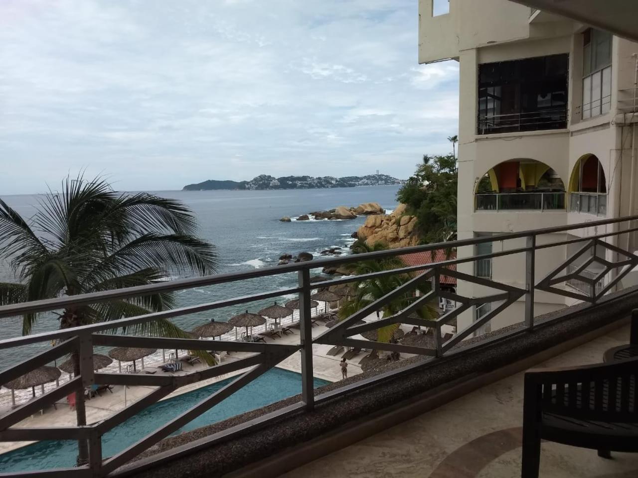 SUITE SELECT TORRES GEMELAS view 3