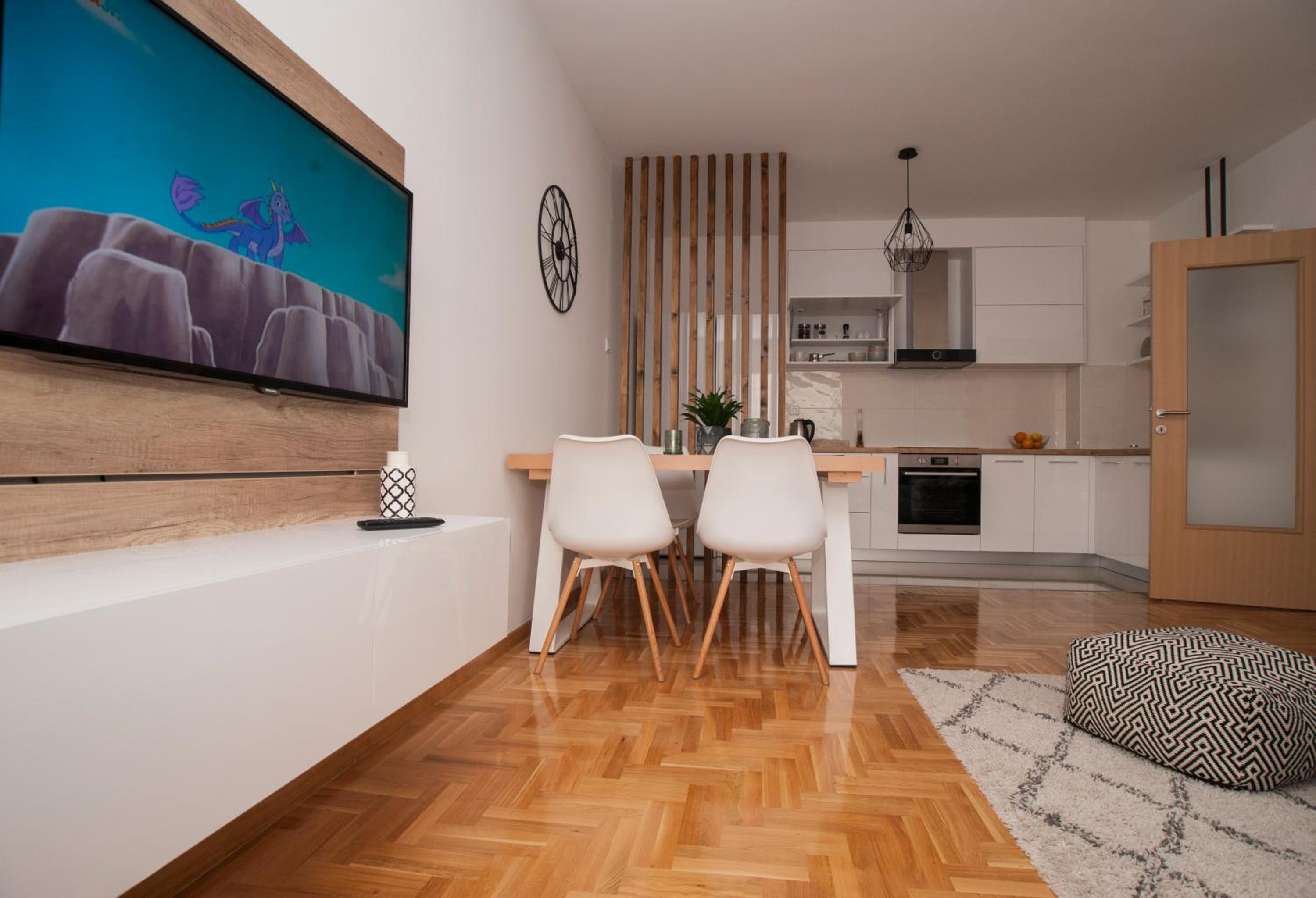 Apartman Avisi view 5