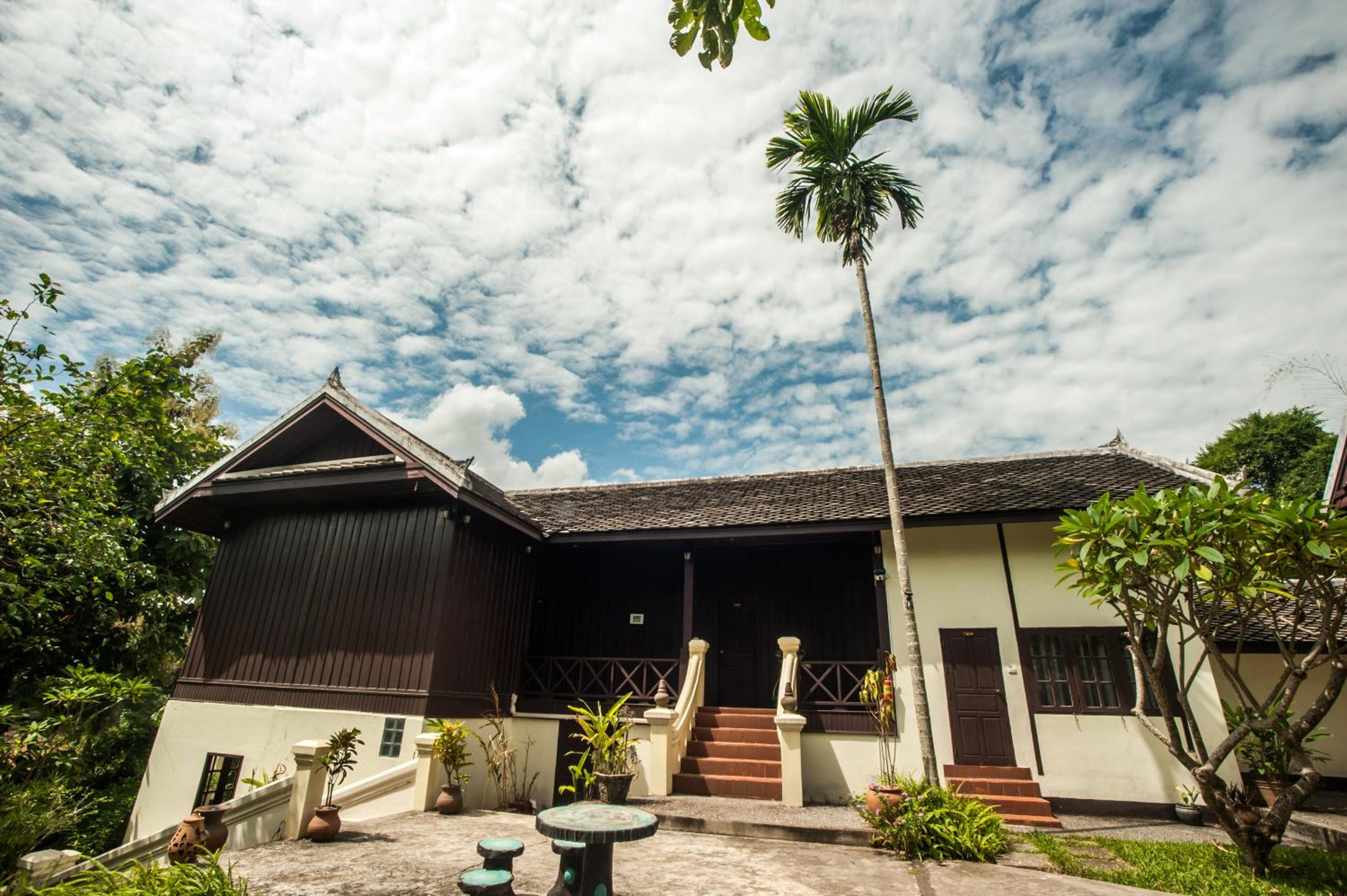 Luang Prabang chanon hotel