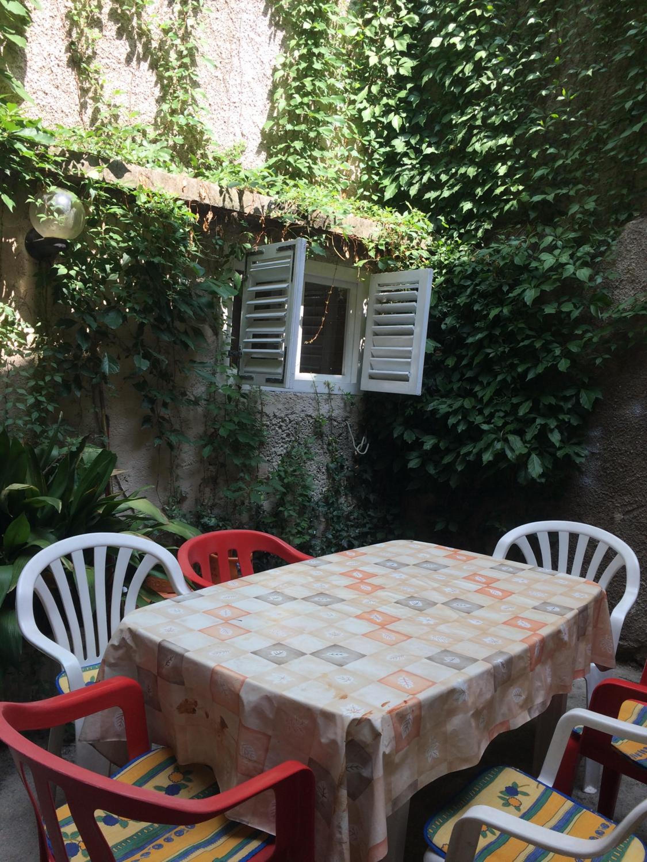 Family house in the old center