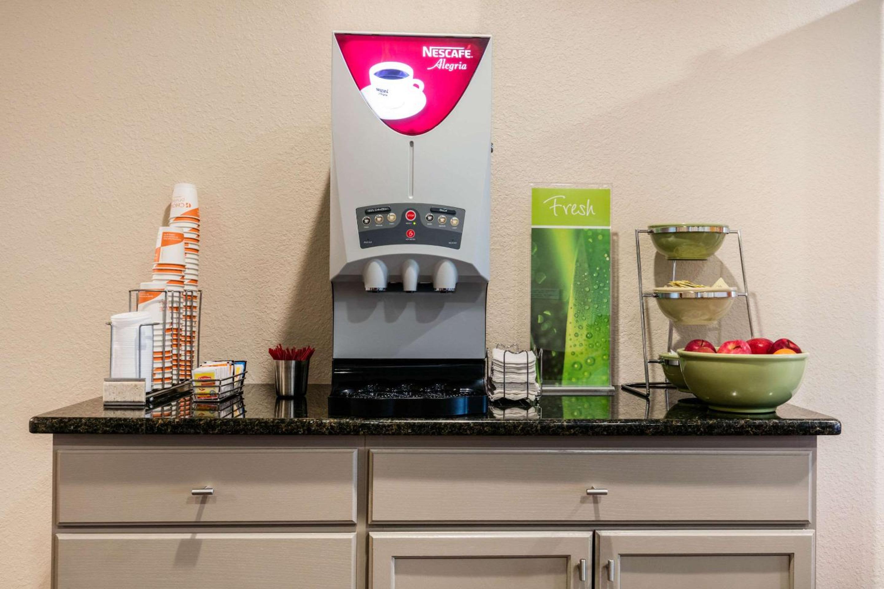 Lake Tahoe Vacations - Quality Inn Valley - West Point - Property Image 16